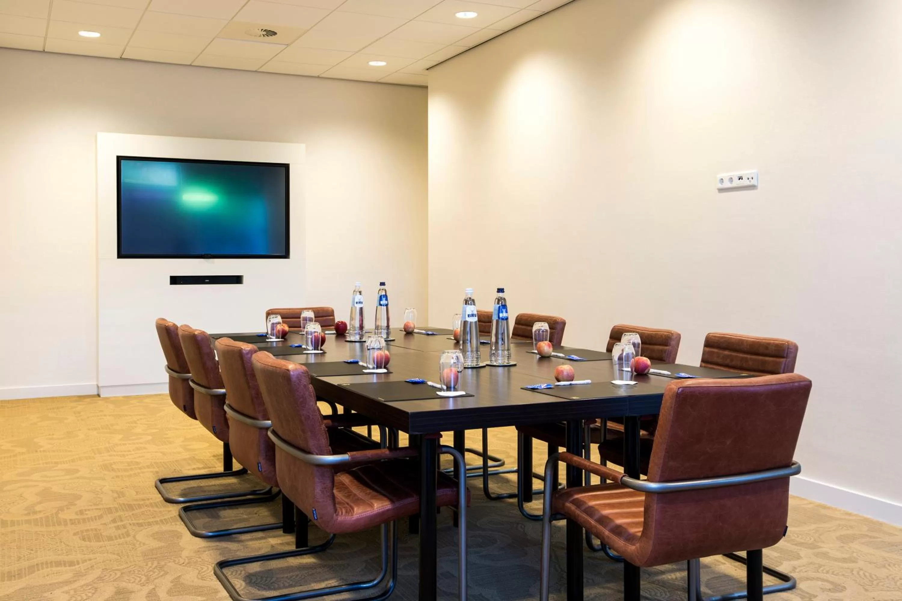 Meeting/conference room in Leonardo Hotel Den Haag Babylon