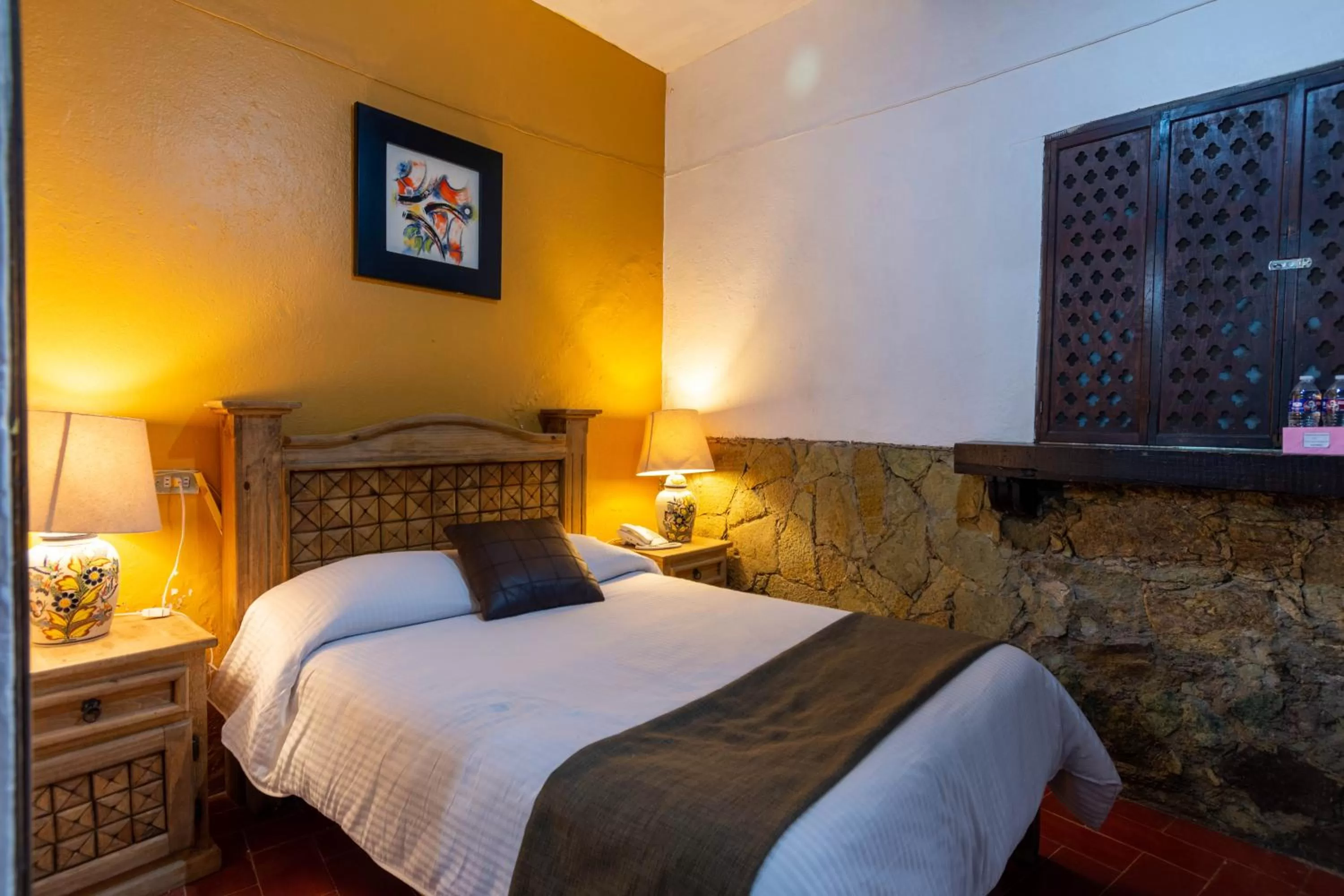 Photo of the whole room in Hotel Casa Sangre de Cristo