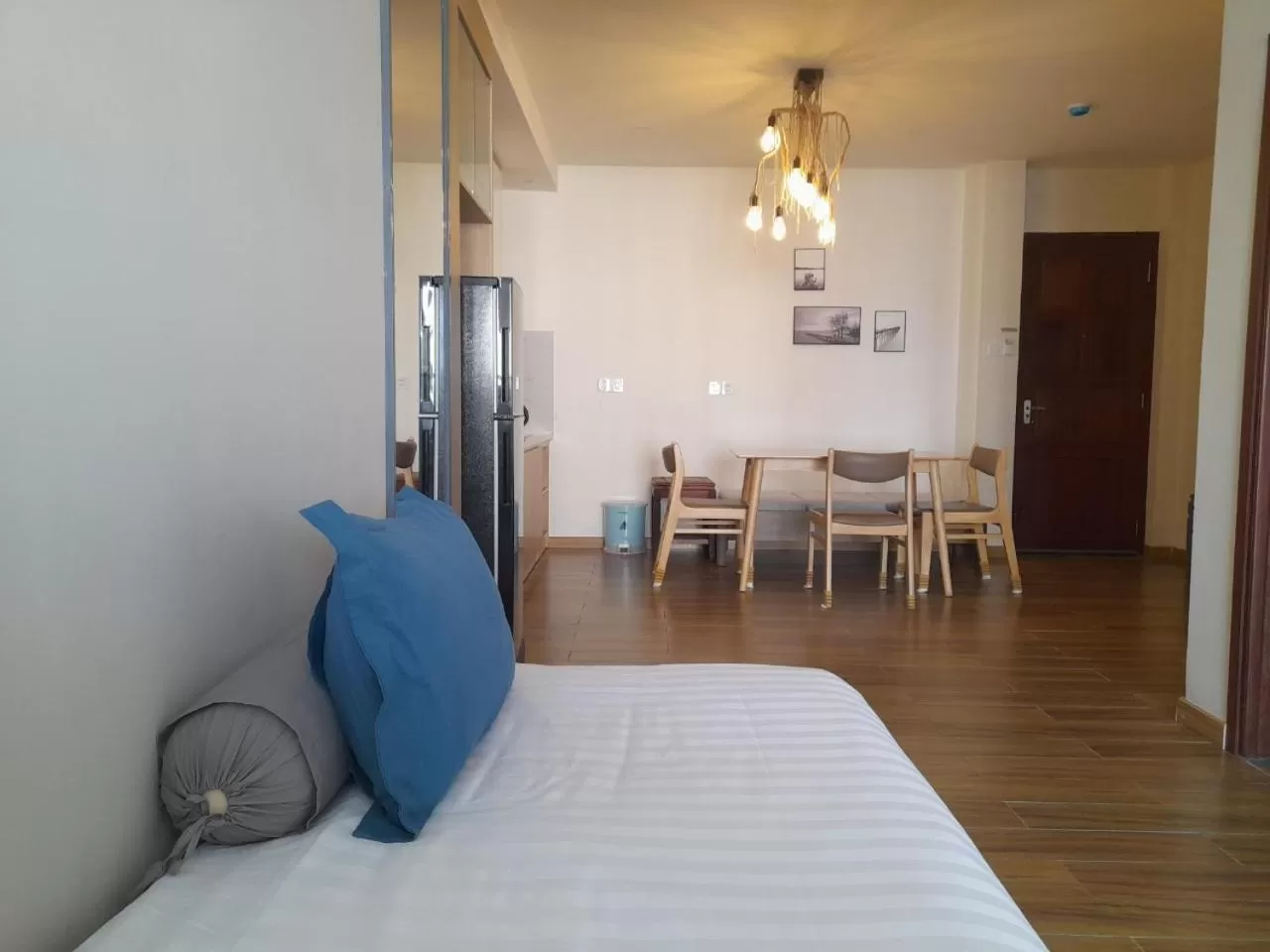 Deluxe Apartment in Happy Home