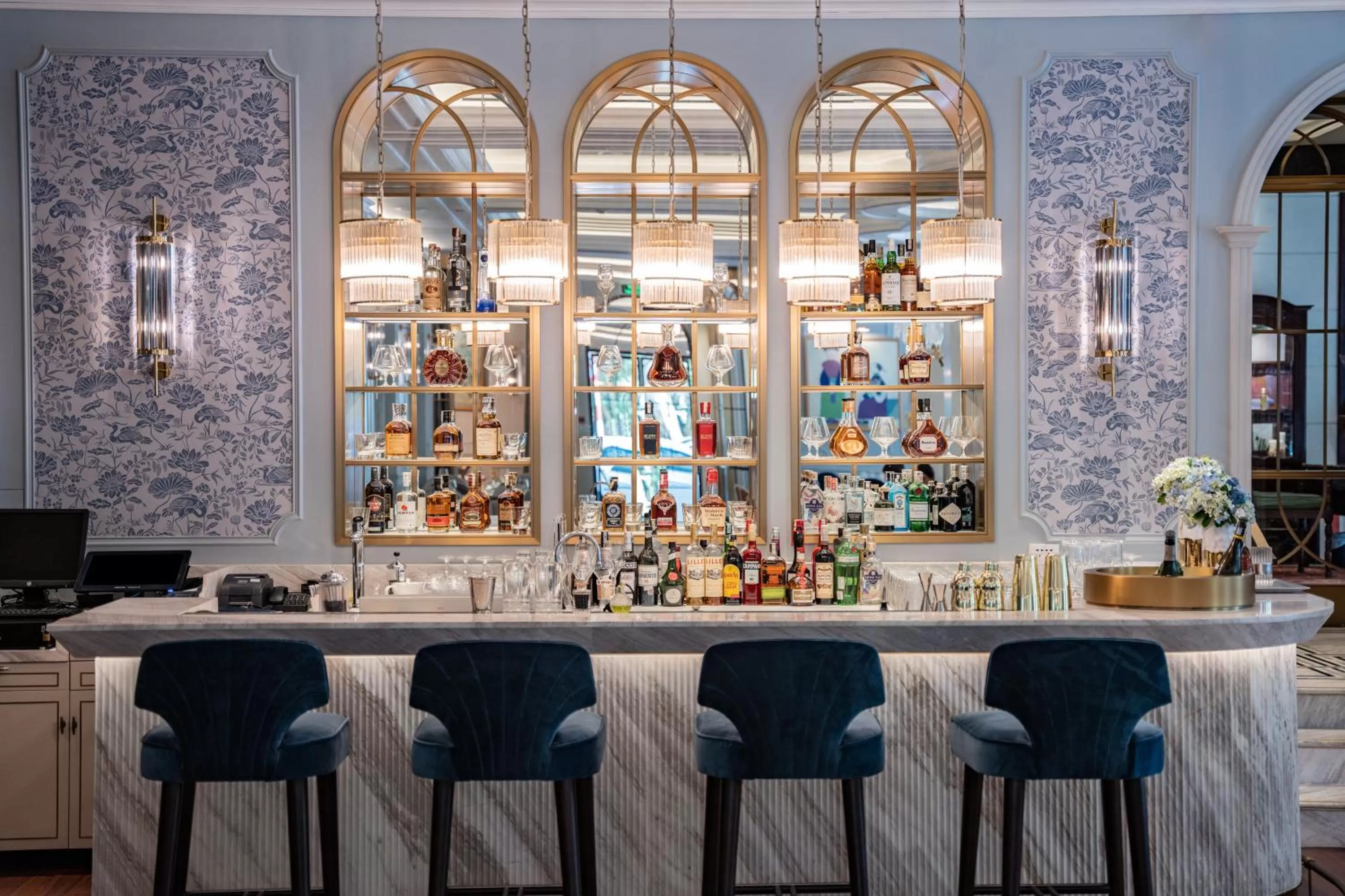 Restaurant/places to eat in Sofitel Legend Metropole Hanoi