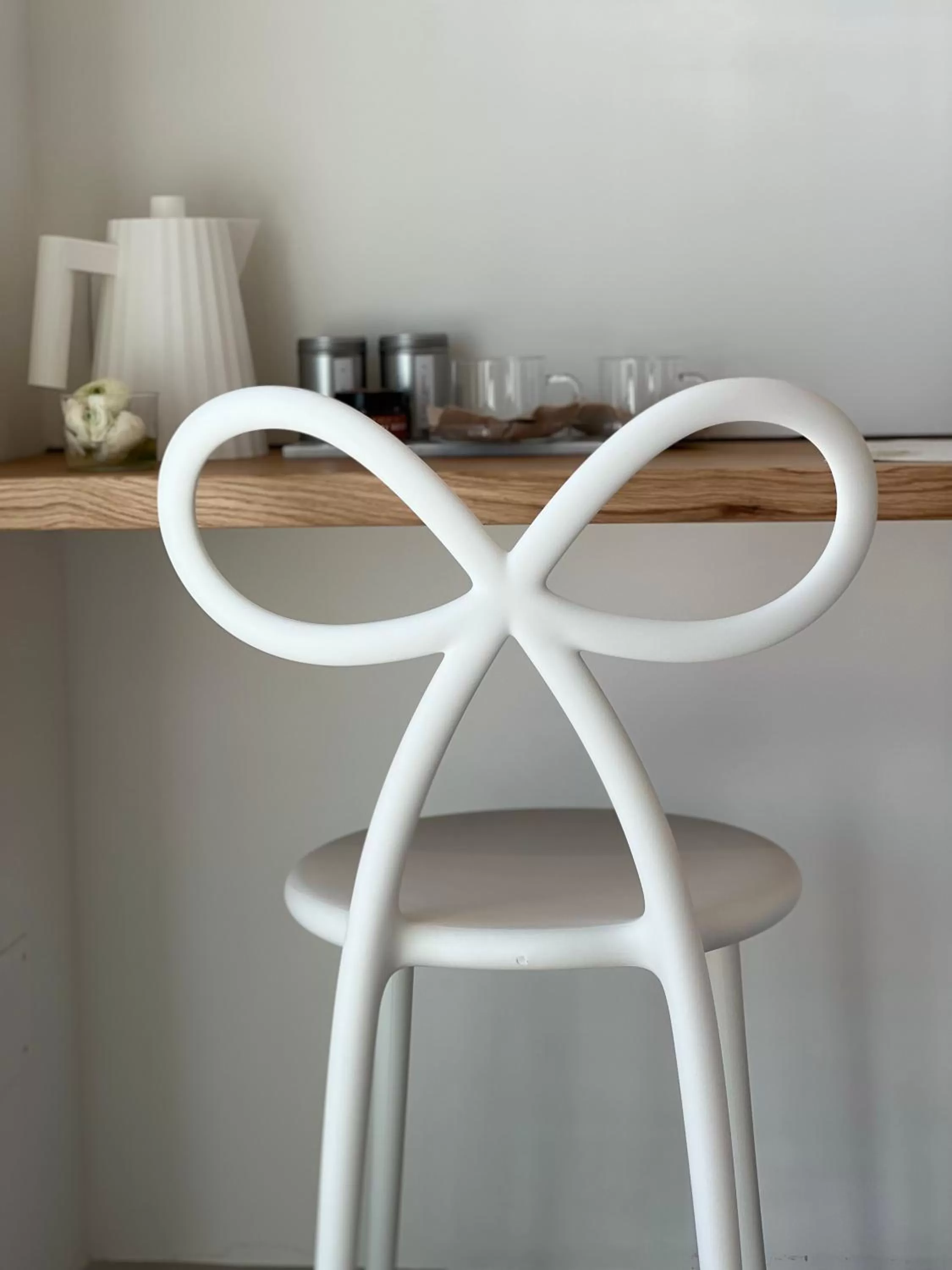 Coffee/tea facilities, Seating Area in CinziaHome