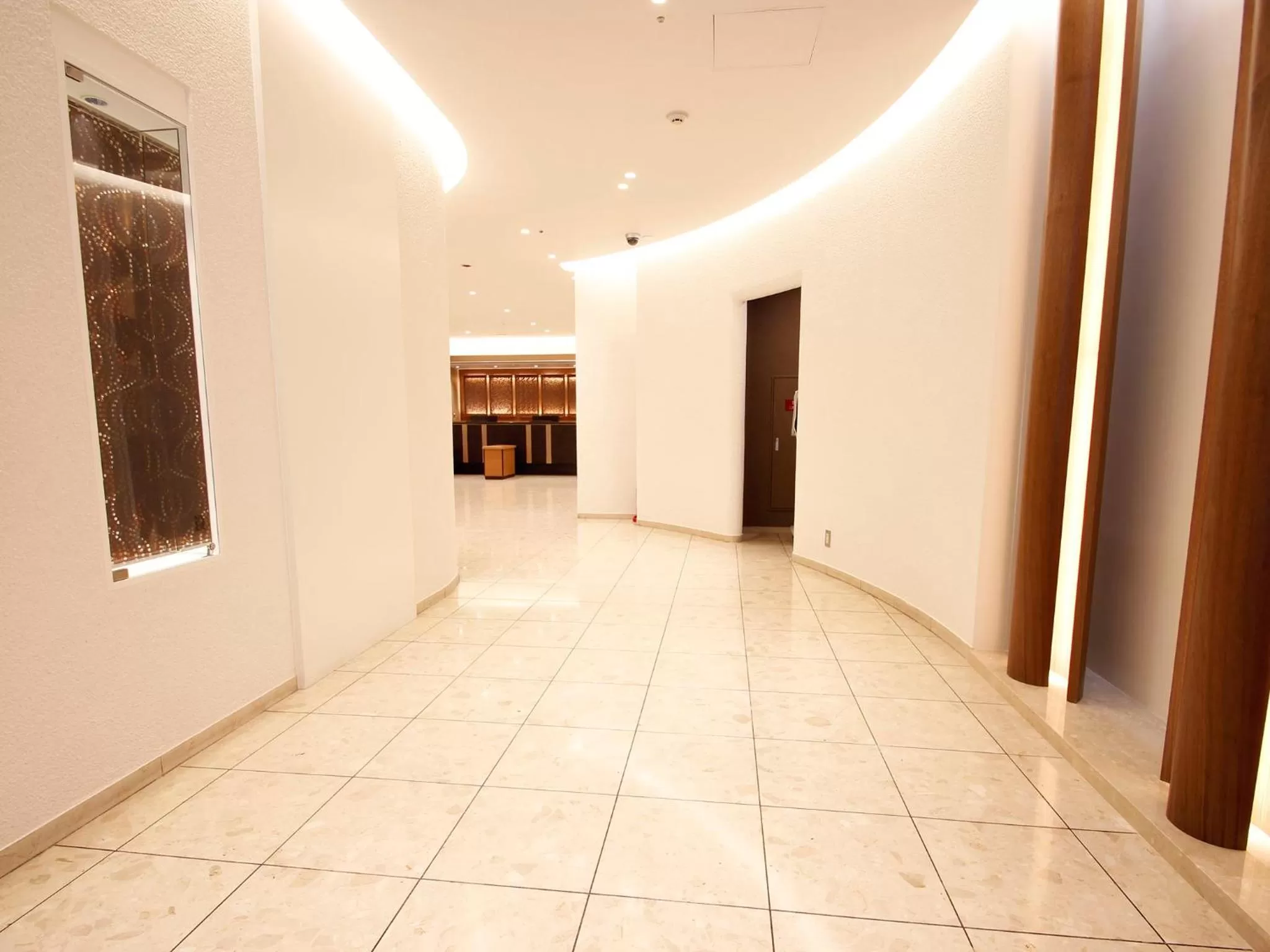 Lobby or reception in Hearton Hotel Shinsaibashi