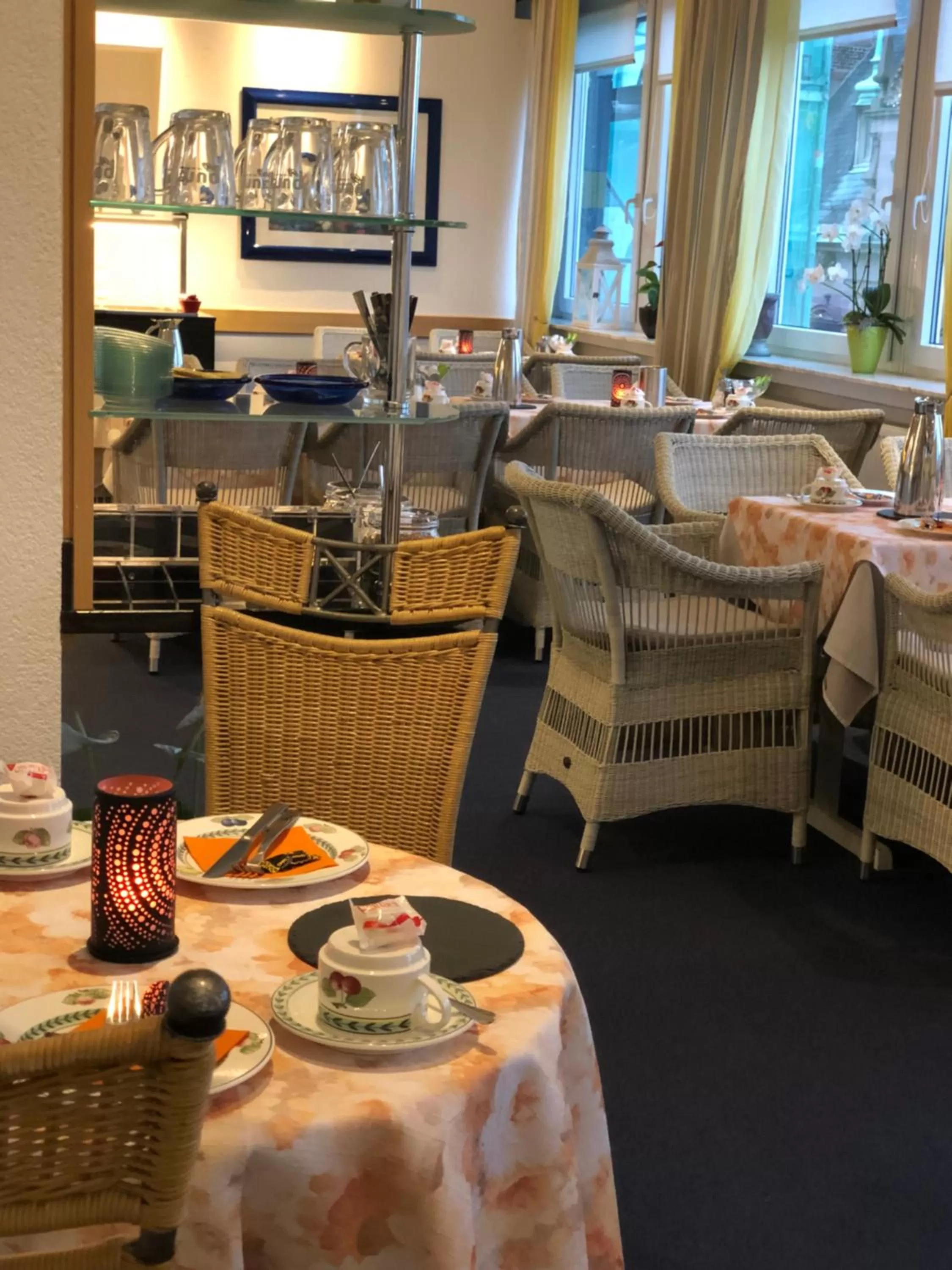Restaurant/places to eat in Hotel Peterchens Mondfahrt