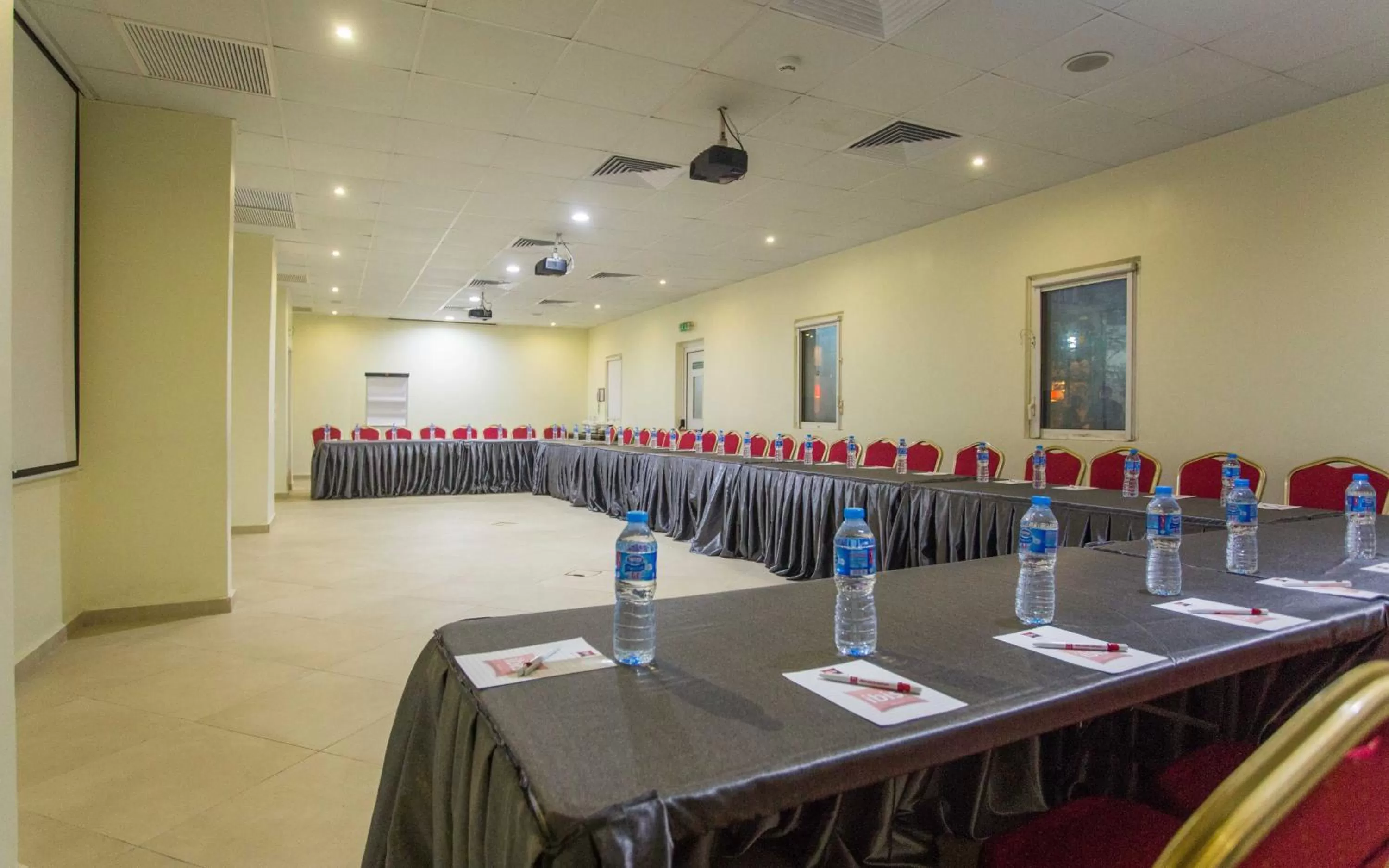 Area and facilities in Lagos Airport Hotel