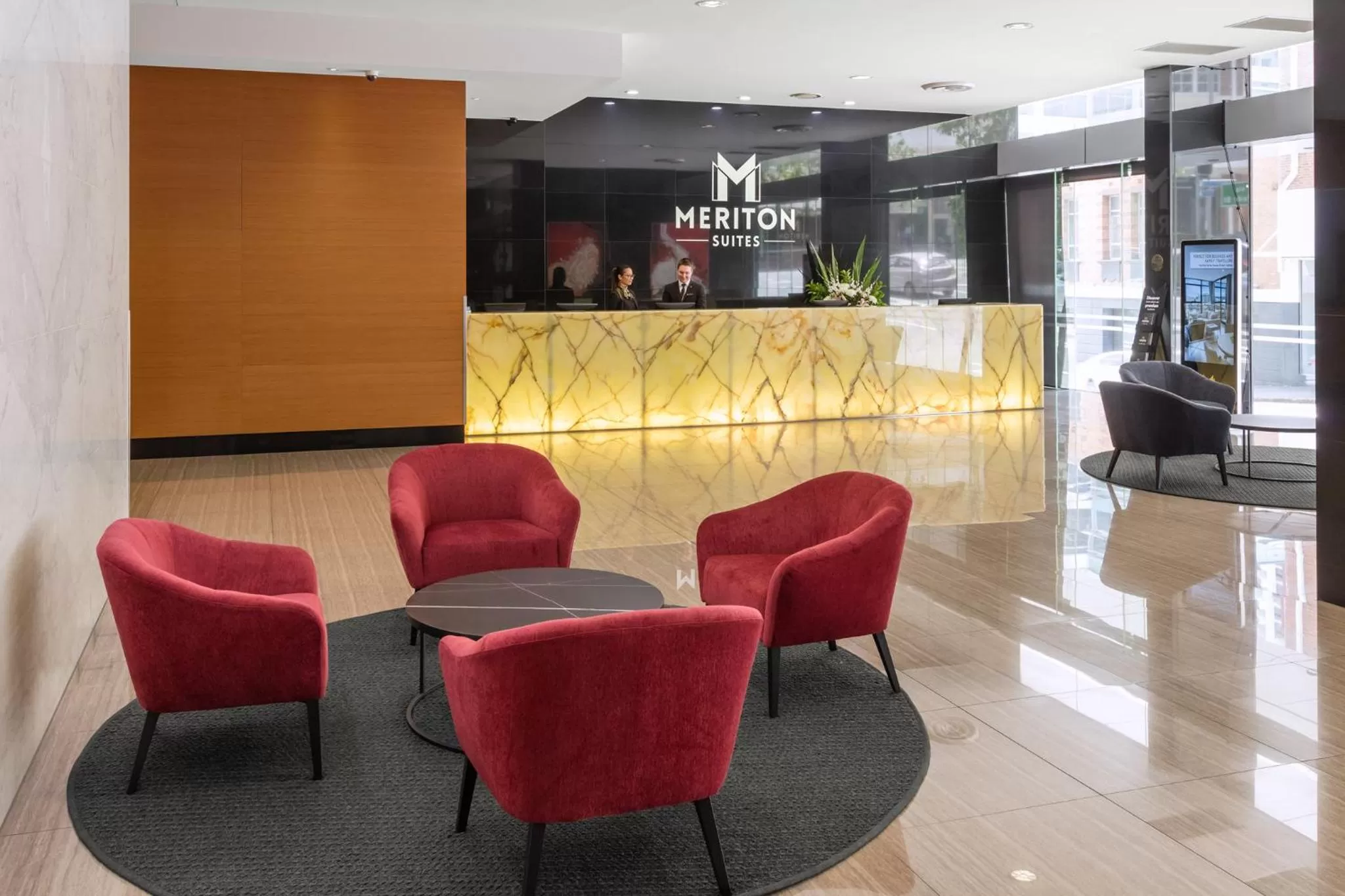 Lobby or reception in Meriton Suites Adelaide Street, Brisbane