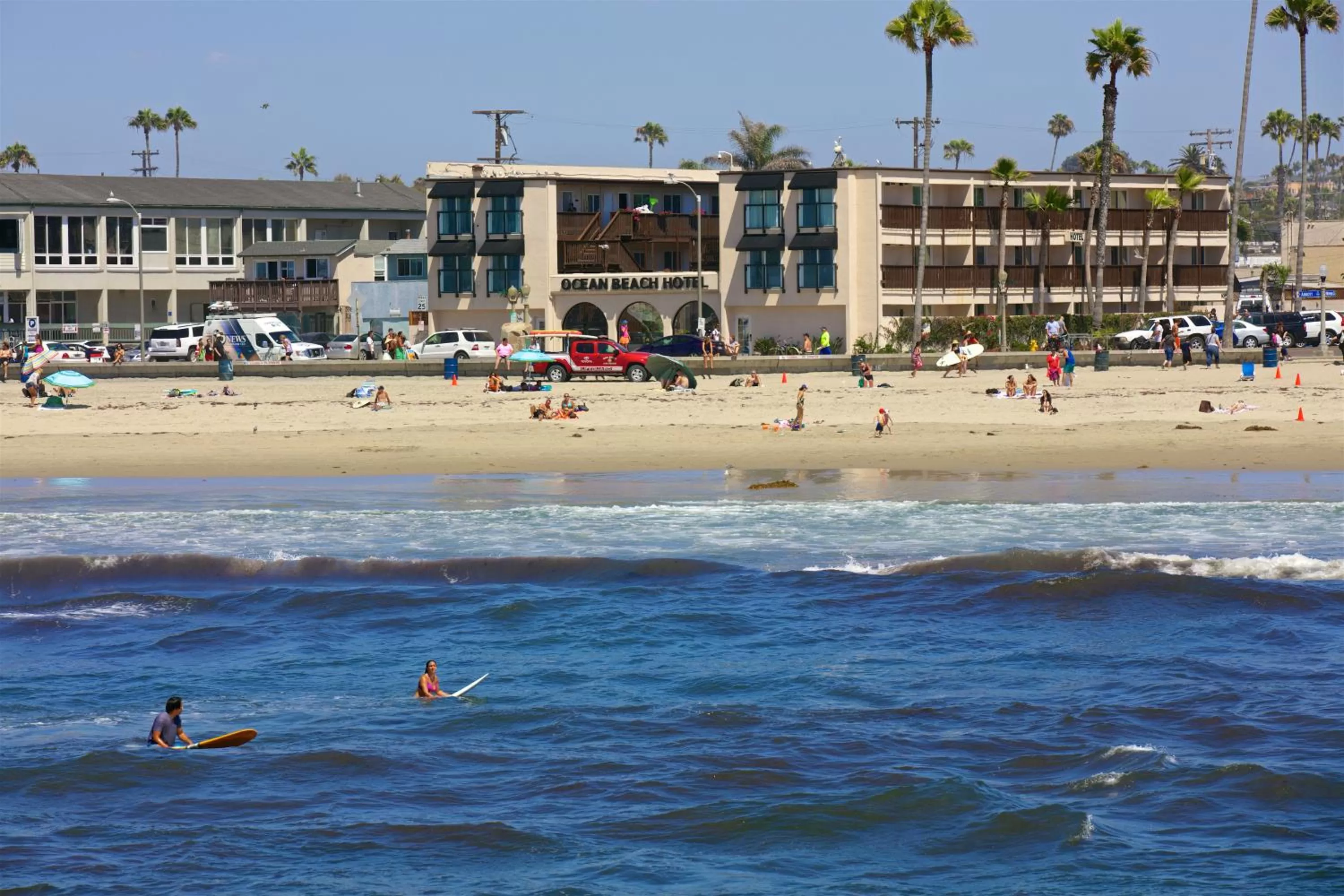 Facade/entrance in Ocean Beach Hotel