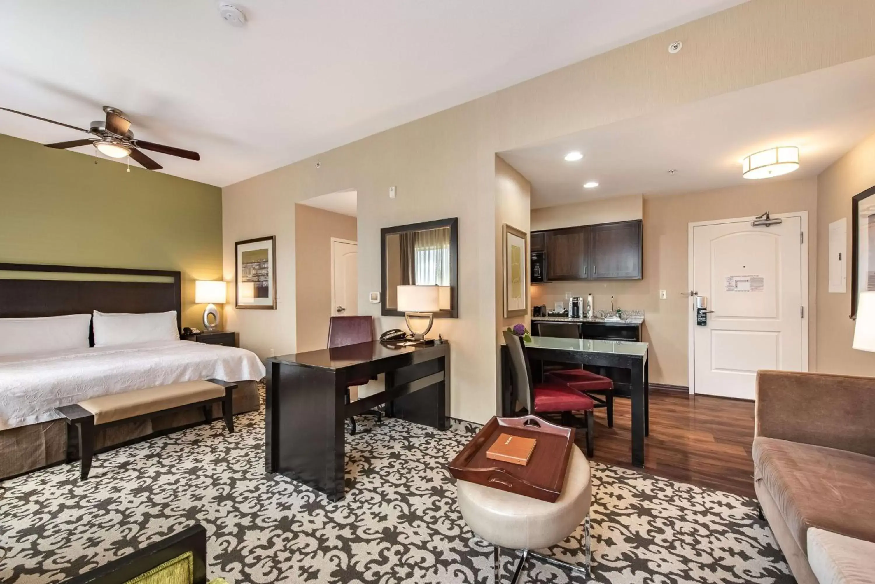King Studio Suite - Non-Smoking in Homewood Suites by Hilton Oxnard/Camarillo King Studio Suite - Non-Smoking in Homewood Suites by Hilton Oxnard/Camarillo