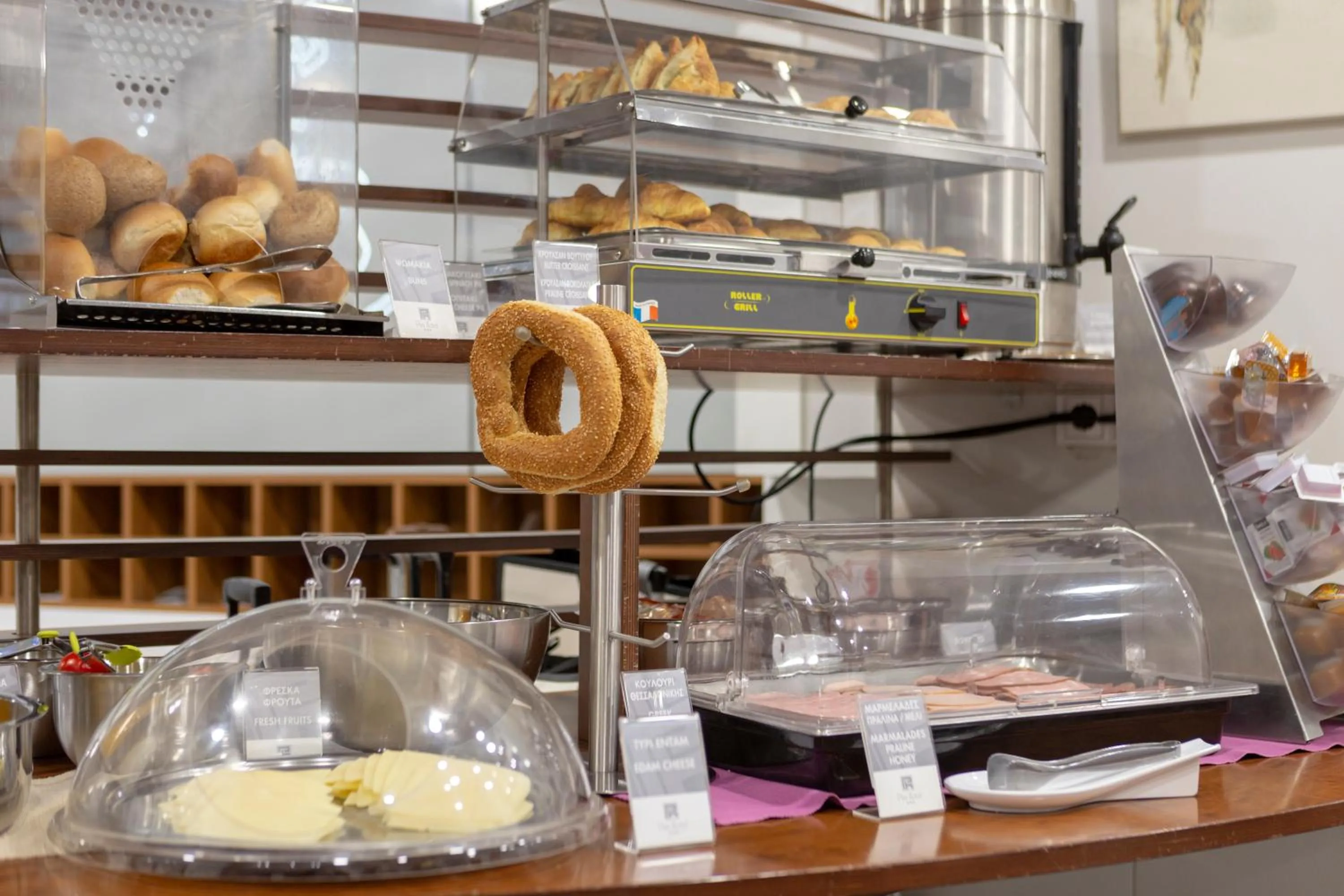 Food and drinks in Pan Hotel