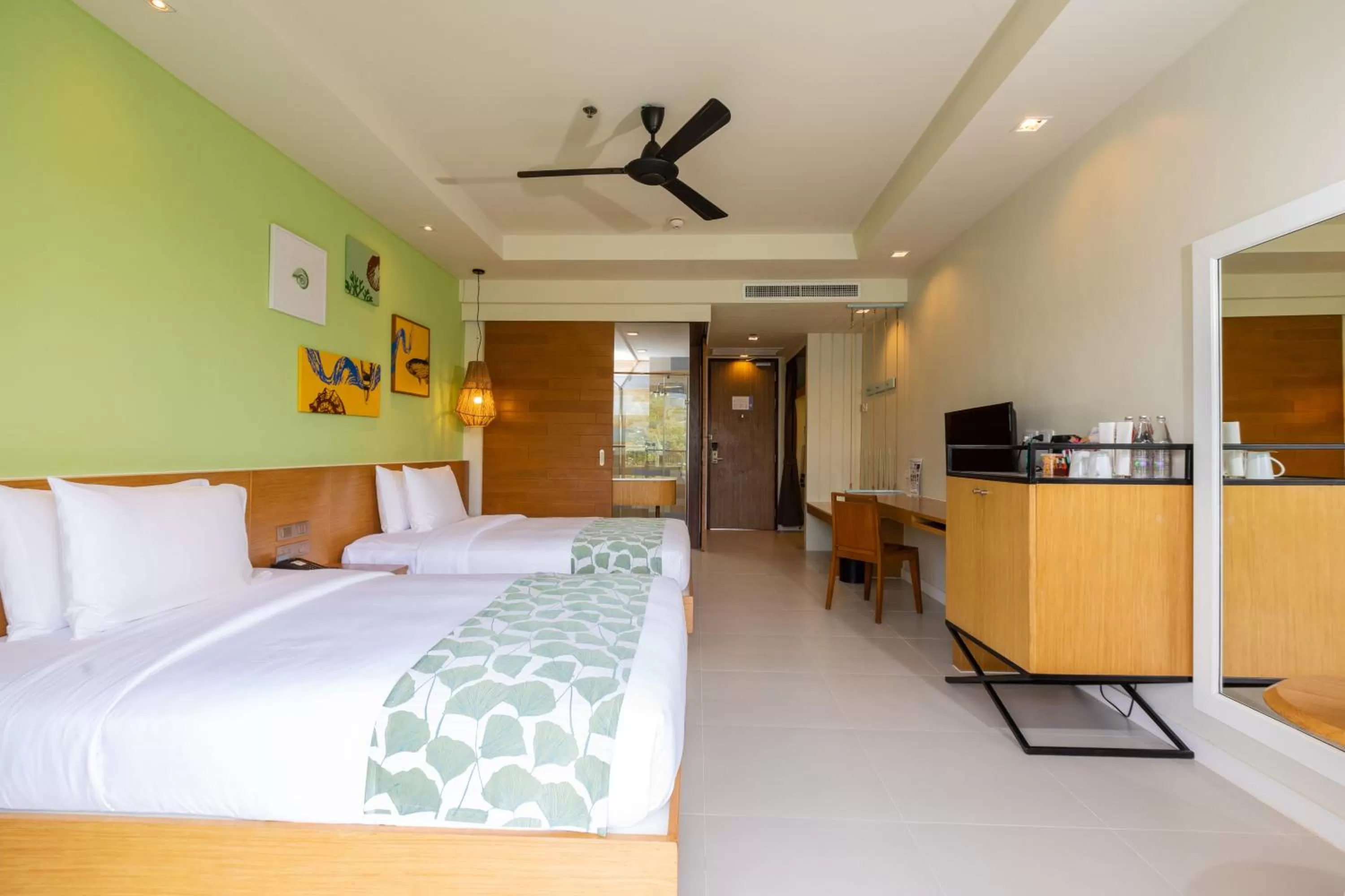 Photo of the whole room, Bed in Holiday Ao Nang Beach Resort, Krabi