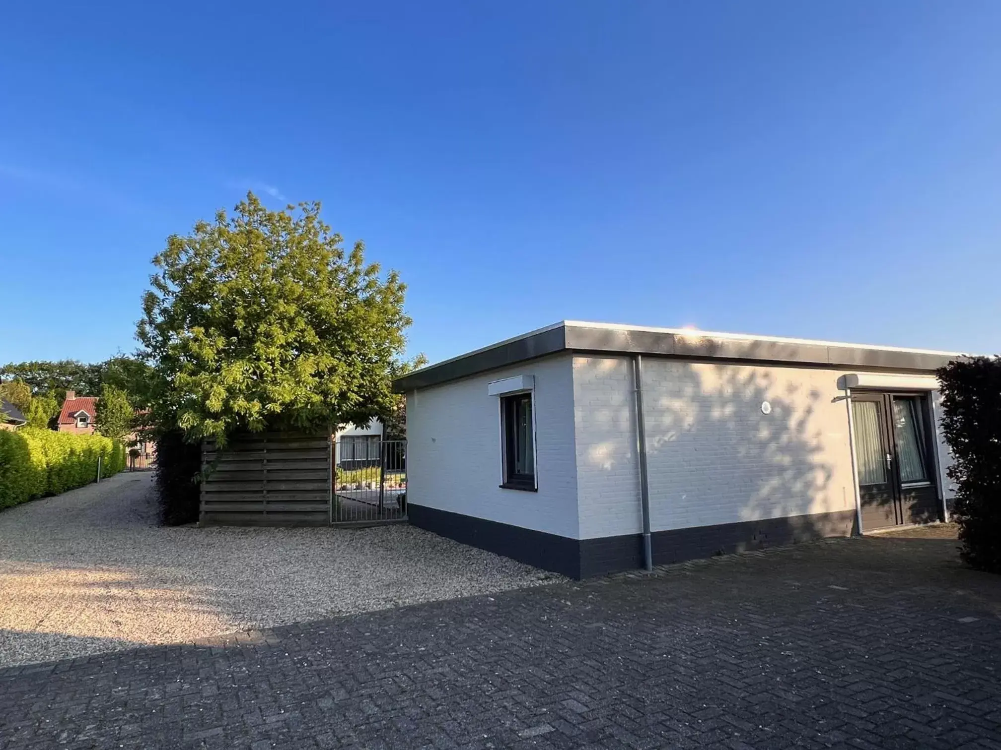 Property Building in Het Huisje Property Building in Het Huisje