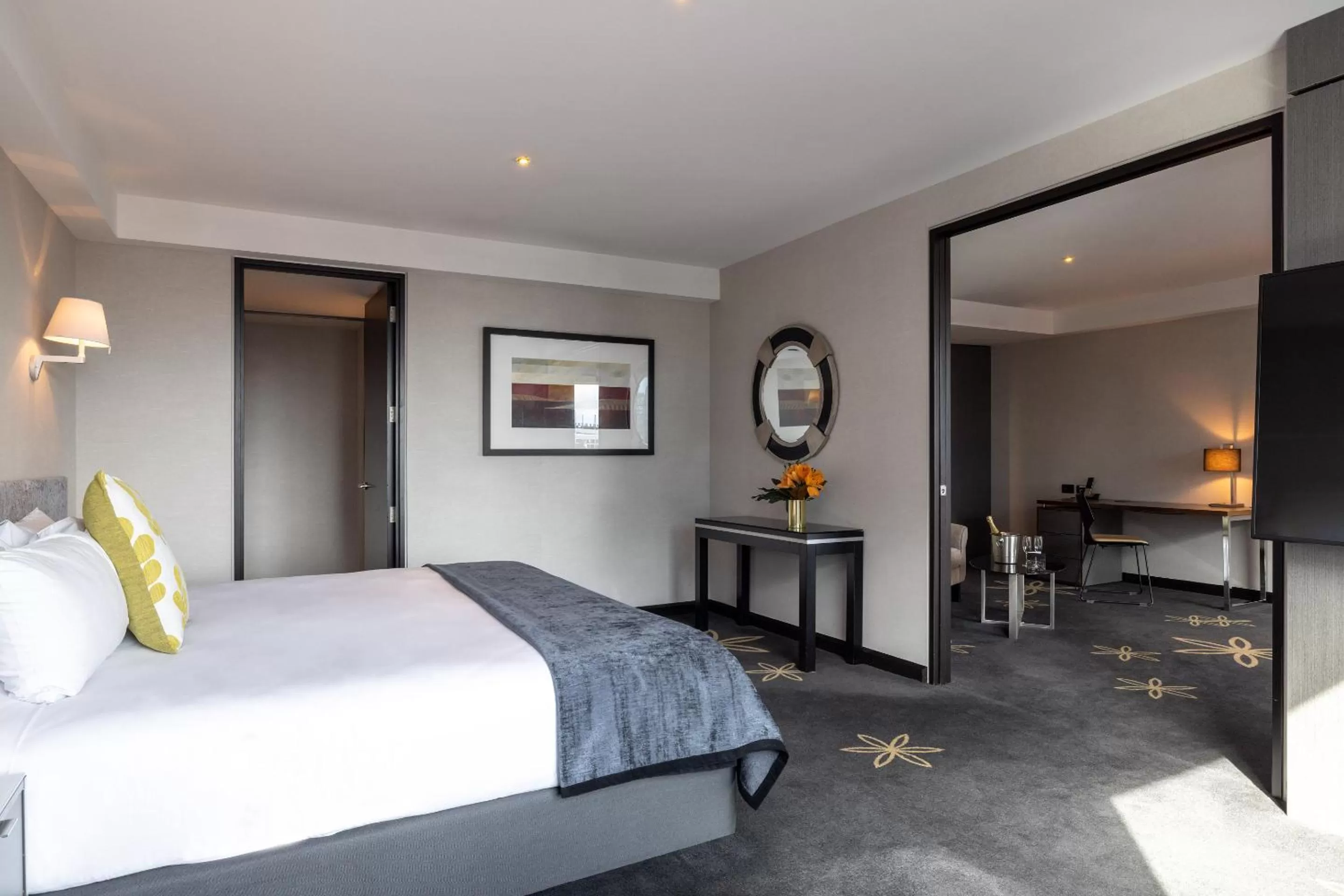 Bedroom, Bed in SkyCity Hotel Auckland