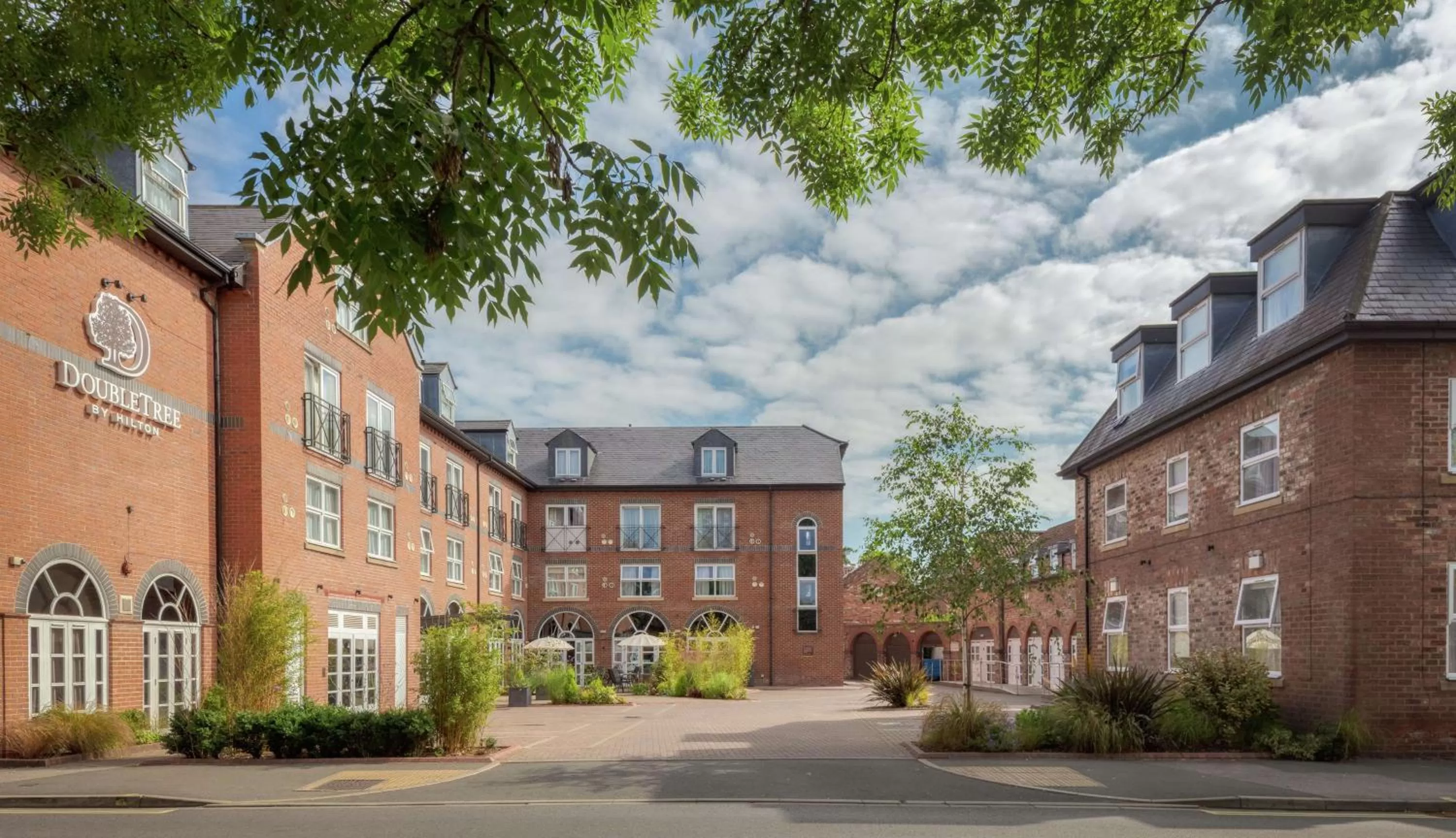 Property building in DoubleTree by Hilton York