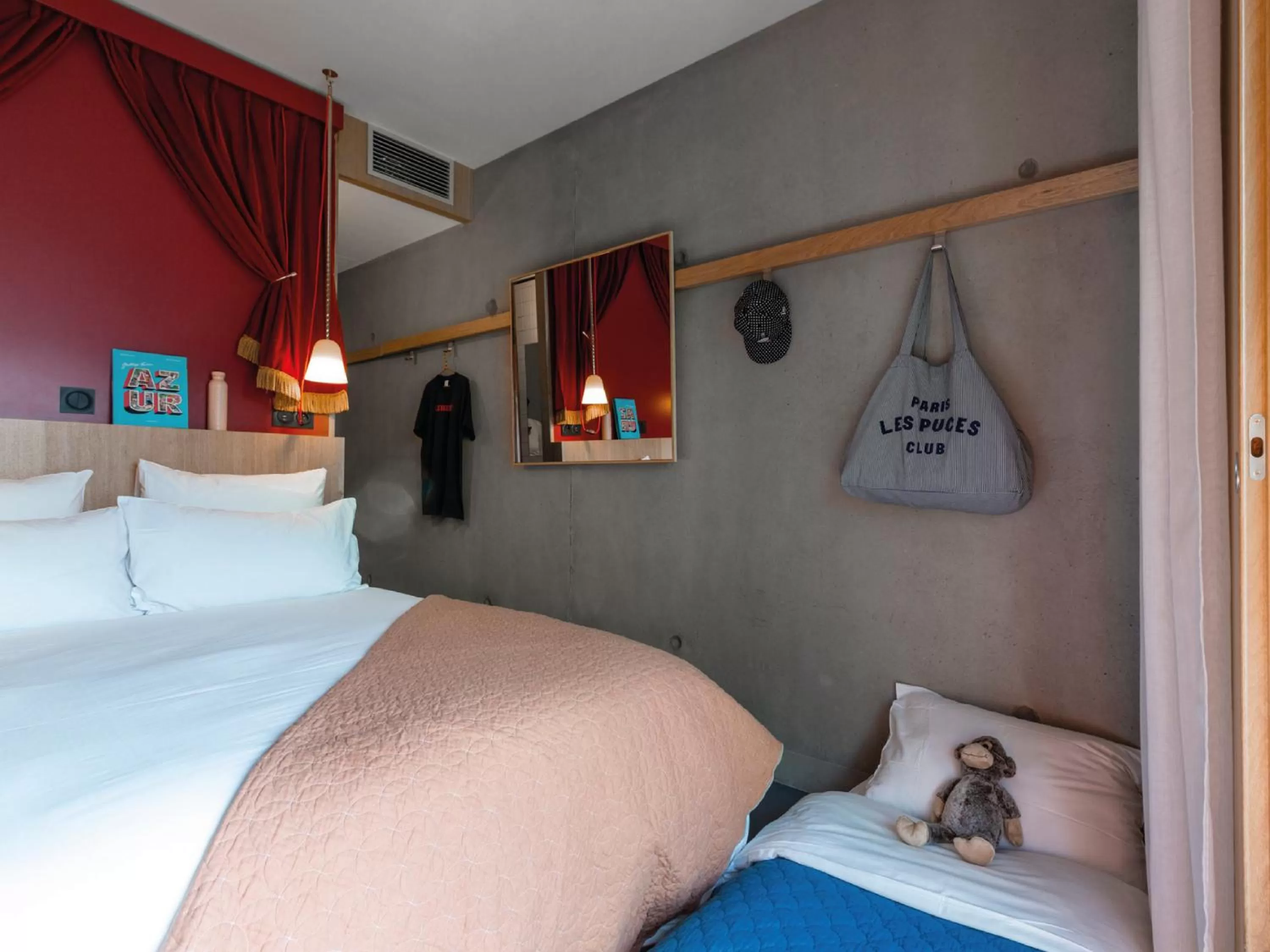 Bedroom, Bed in MOB HOTEL Lyon Confluence