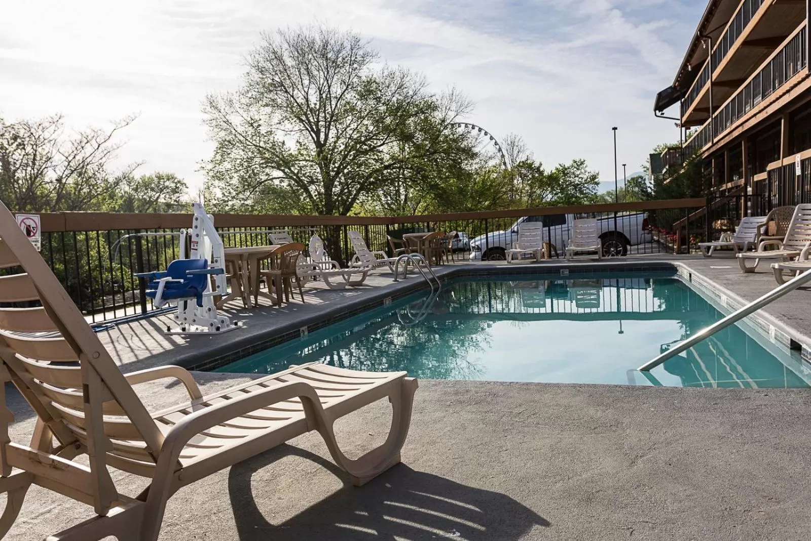 Day in Timbers Lodge