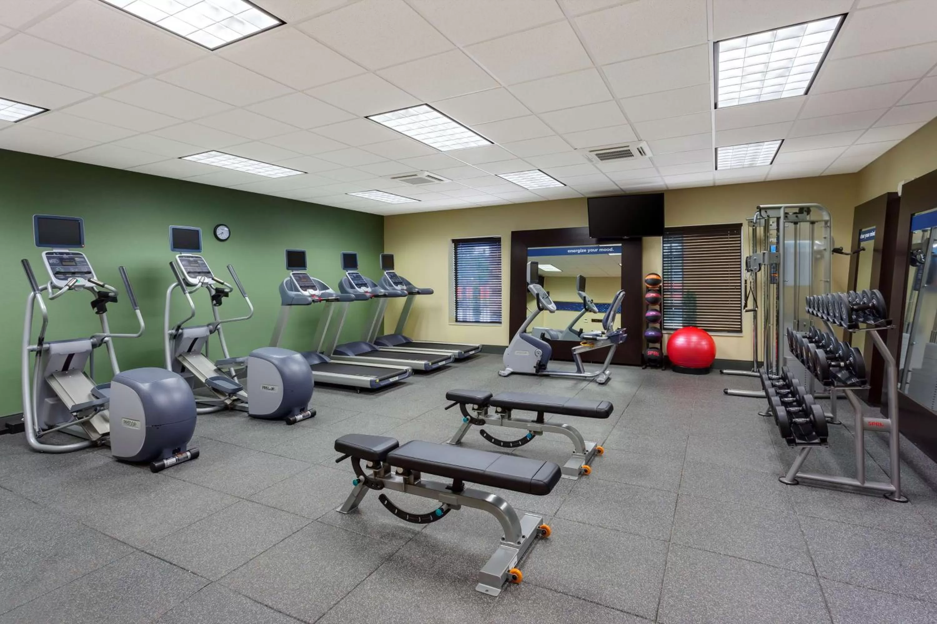Fitness centre/facilities in Hampton Inn & Suites Williamsport - Faxon Exit