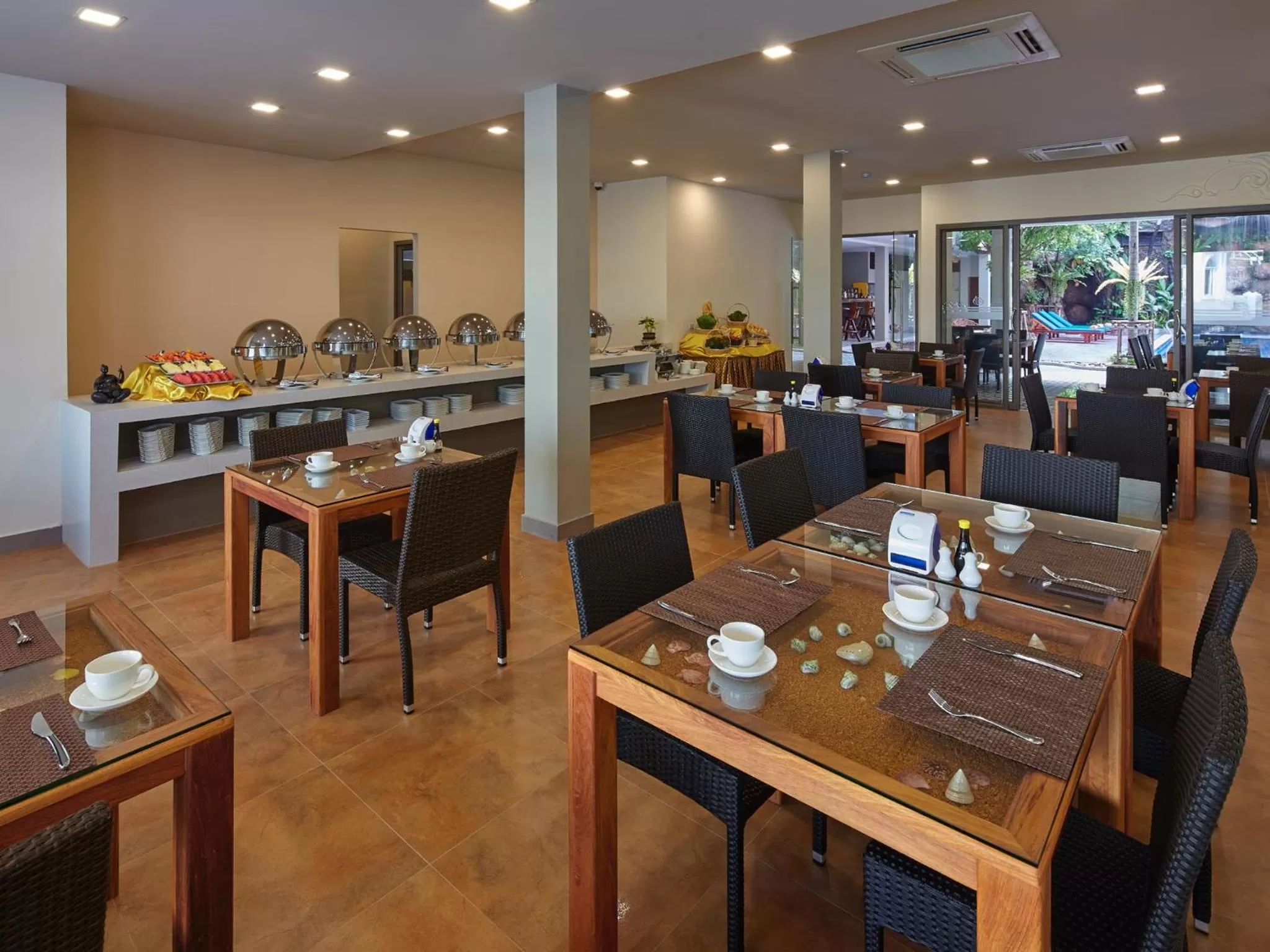 Restaurant/places to eat in The Agate Pattaya Boutique Resort