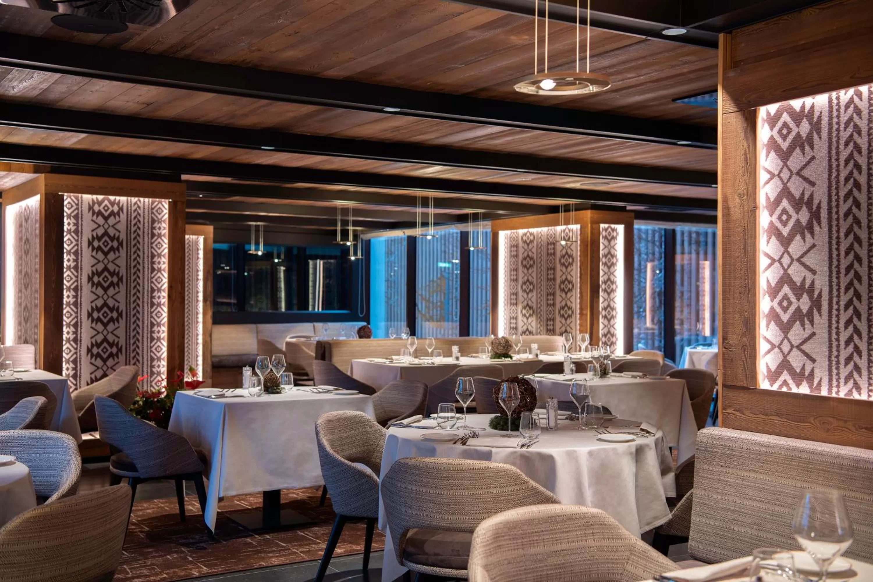 Restaurant/places to eat in Le Massif Hotel & Lodge Courmayeur The Leading Hotels of the World