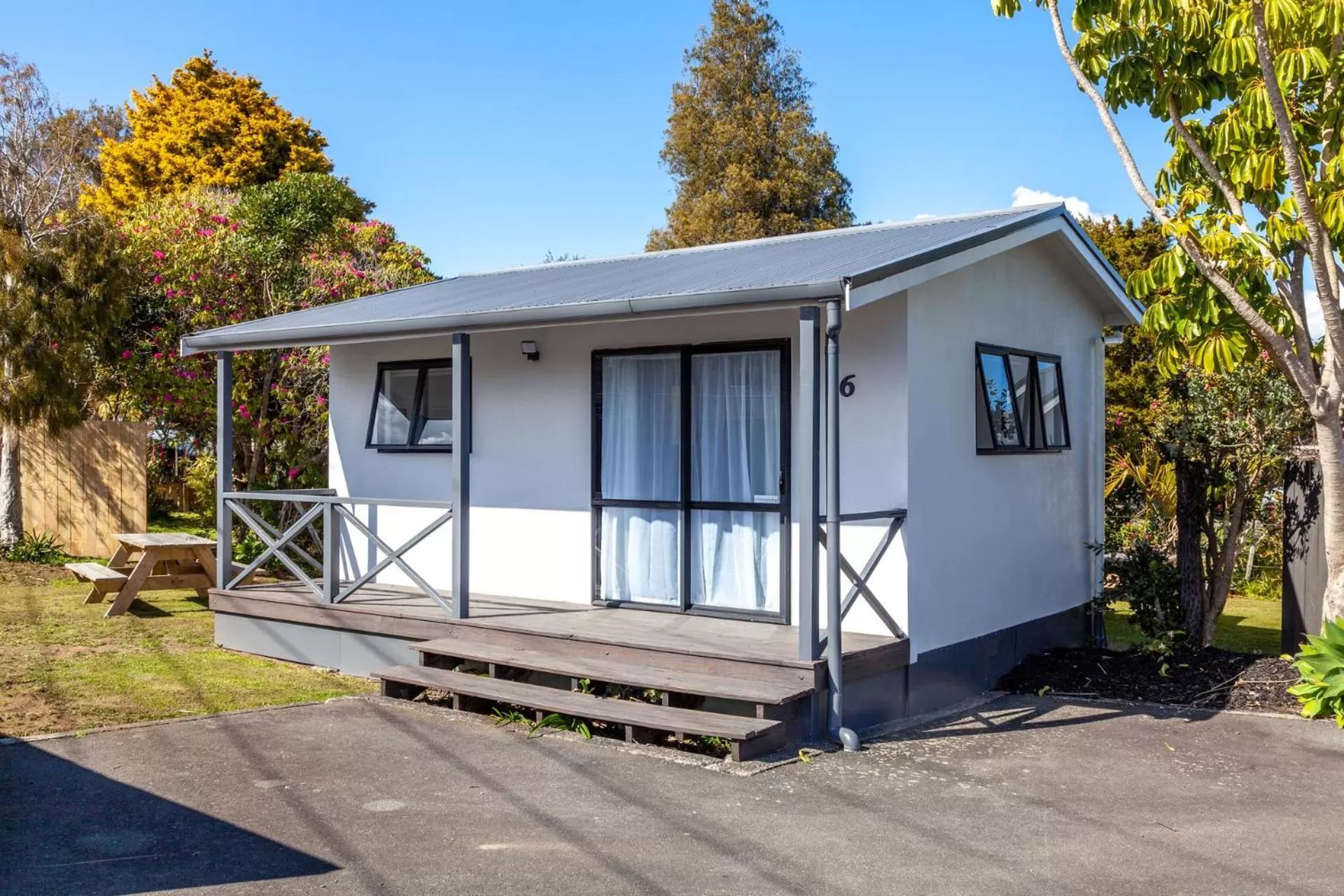 Facade/entrance in Tidewater Motel & Tourist Park