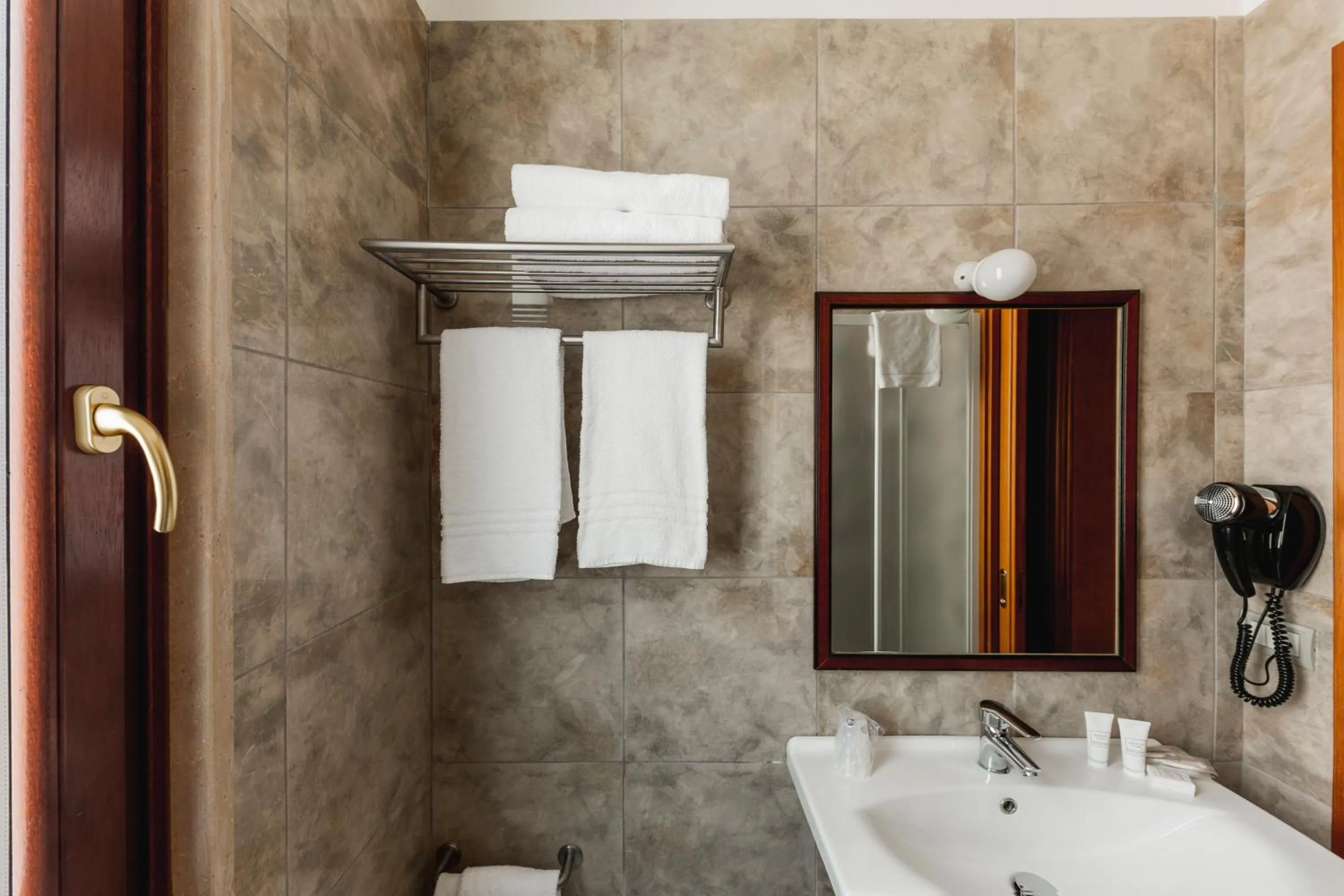 Bathroom in Apulia Hotel Taranto Ara Solis