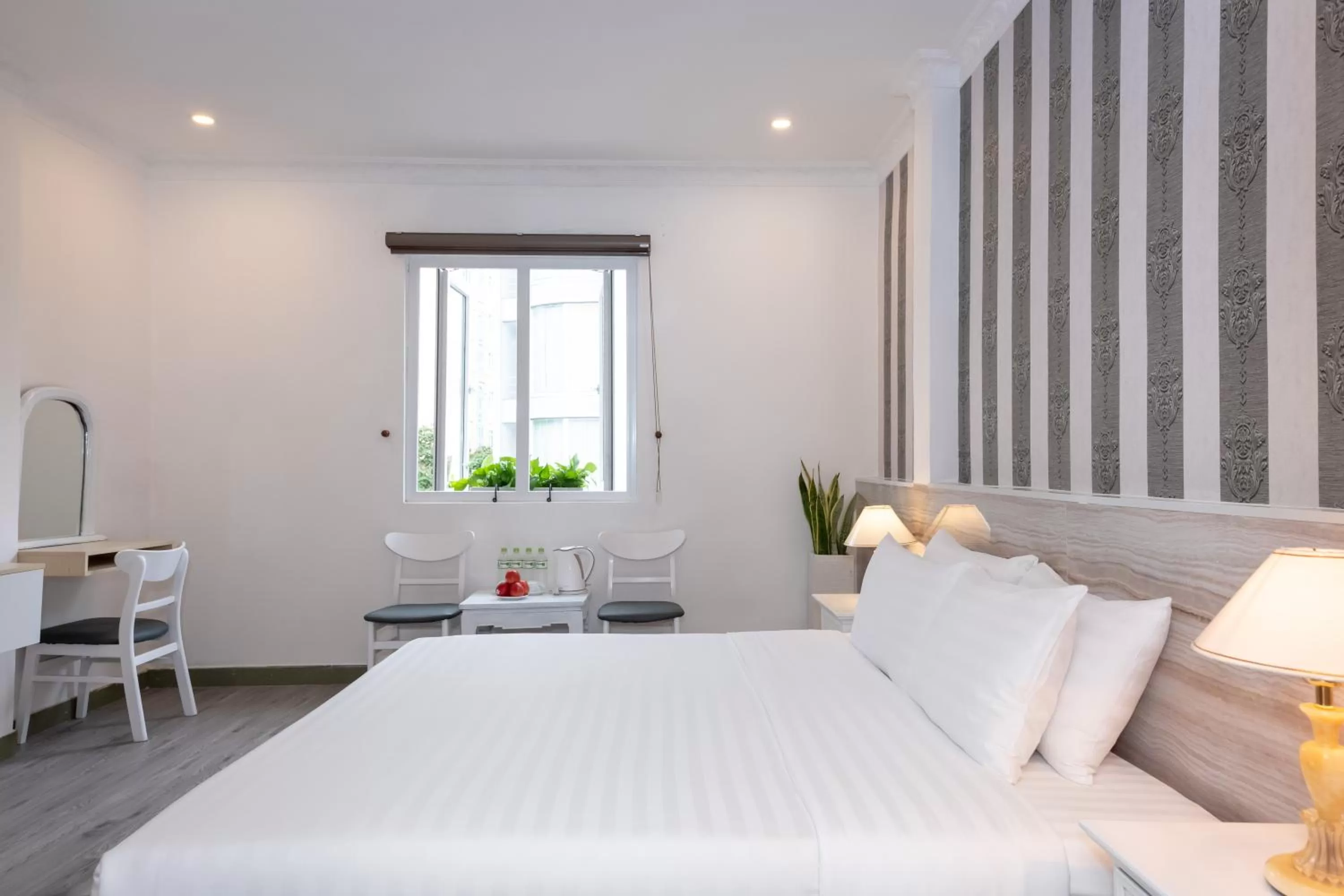 Photo of the whole room, Bed in Ben Thanh Station Hotel