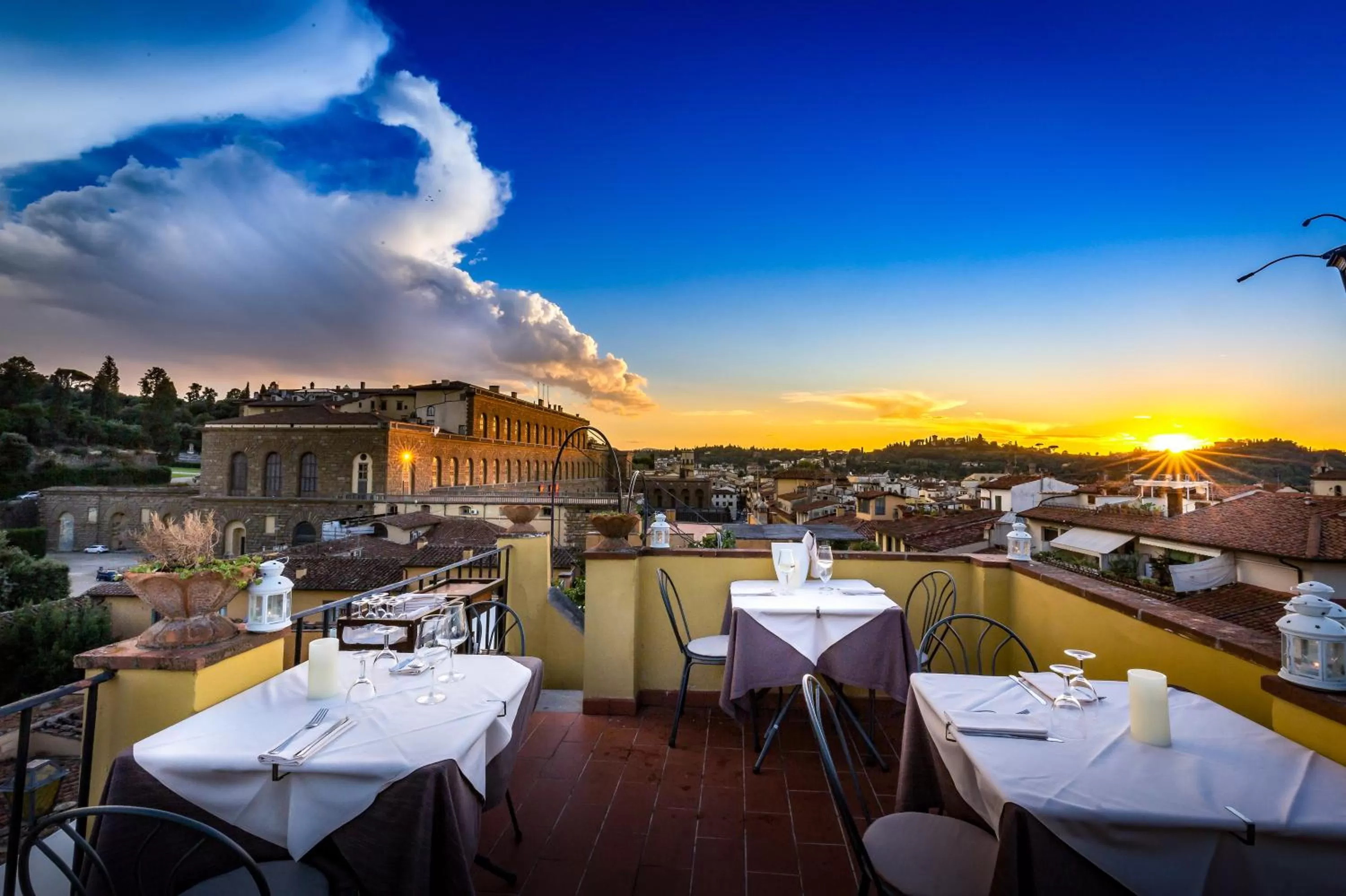 Property building in Hotel La Scaletta al Ponte Vecchio