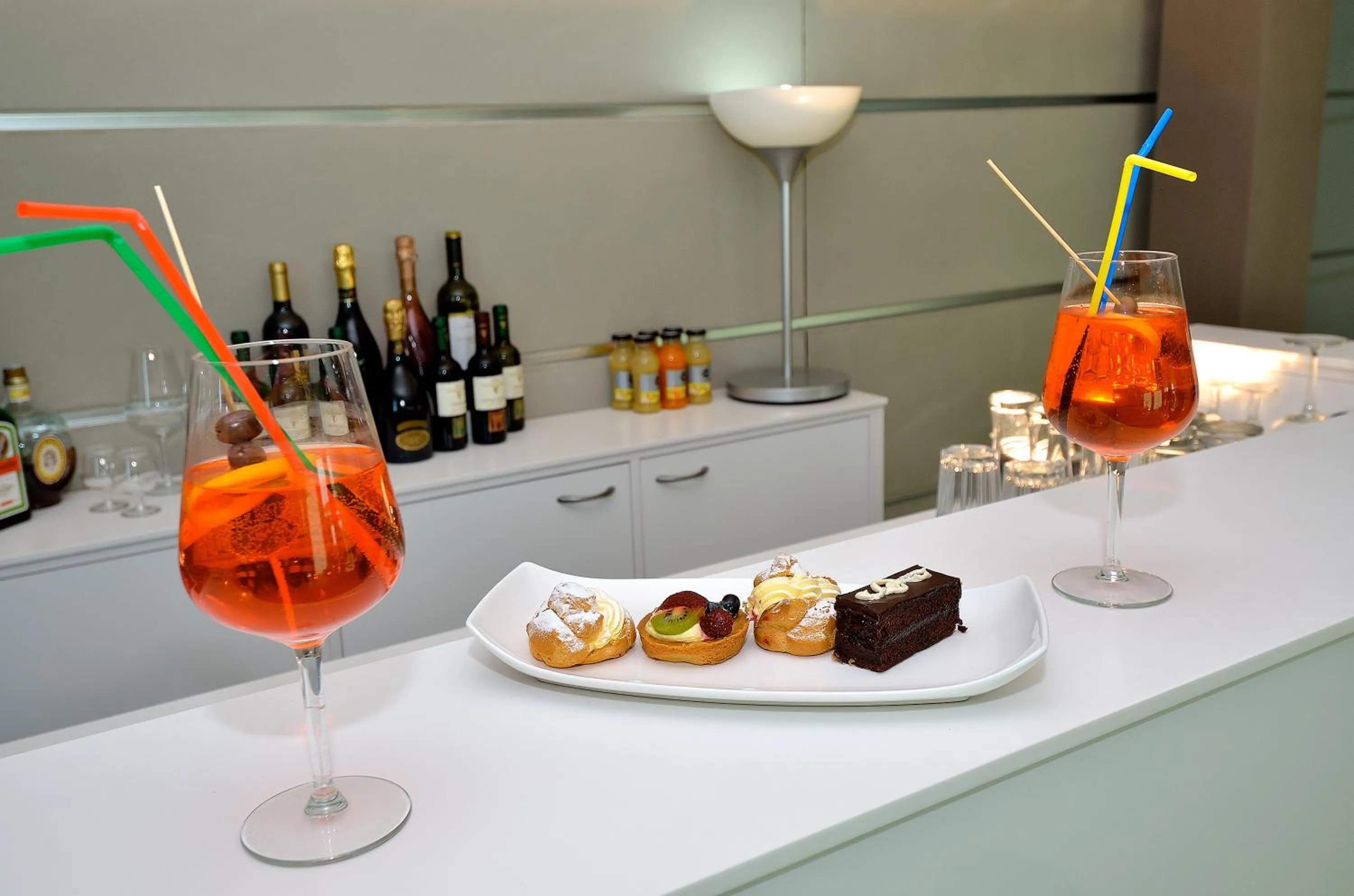 Lounge or bar in Hotel San Giuliano