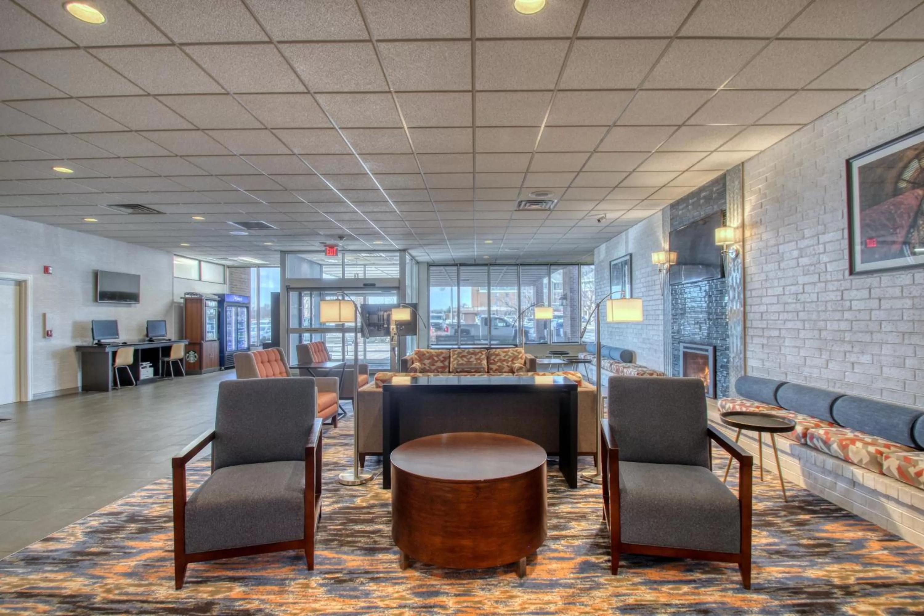 Lobby or reception in Radisson Hotel and Conference Center Fond du Lac
