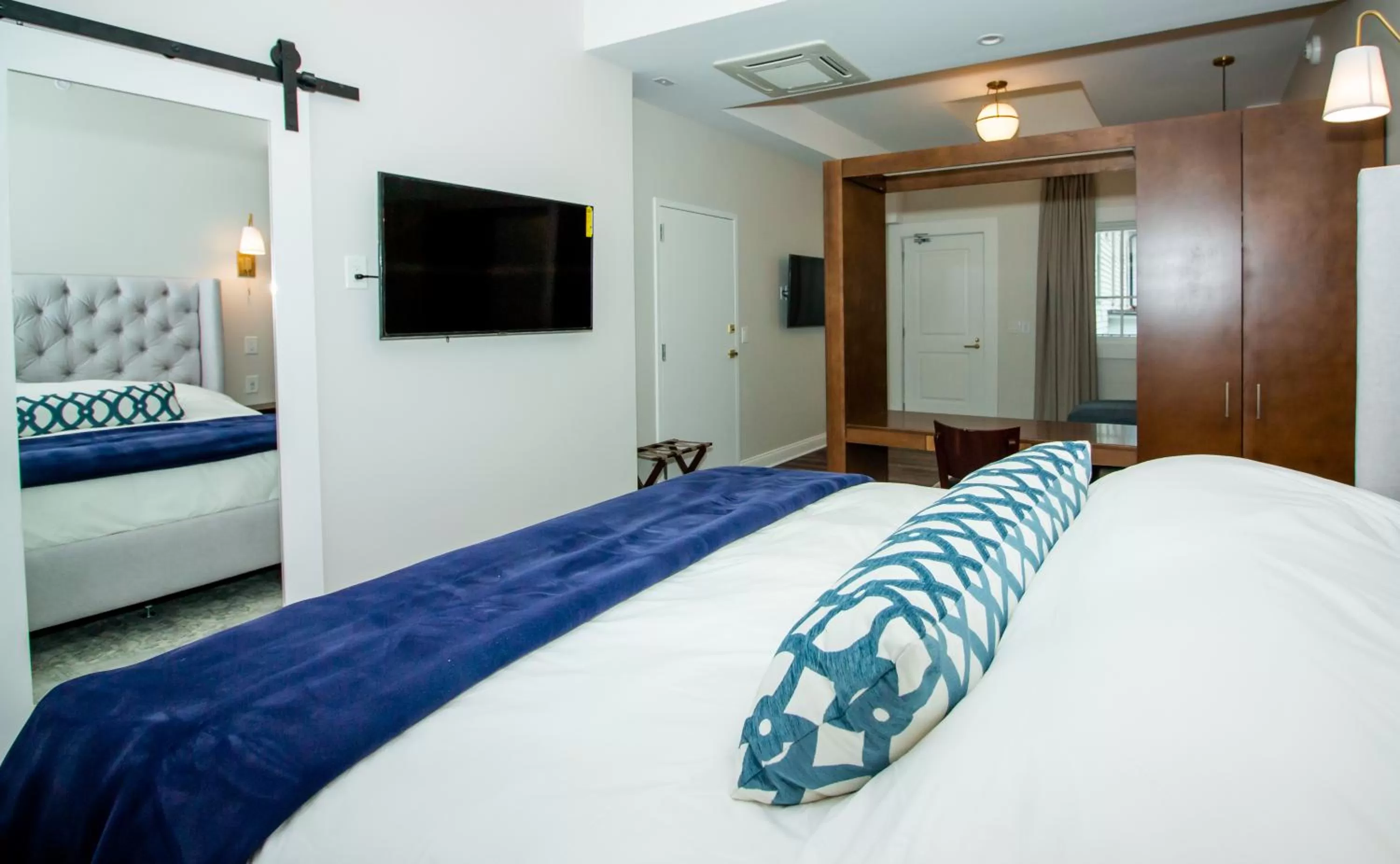 The Colonial Inn, an Ascend Collection Hotel