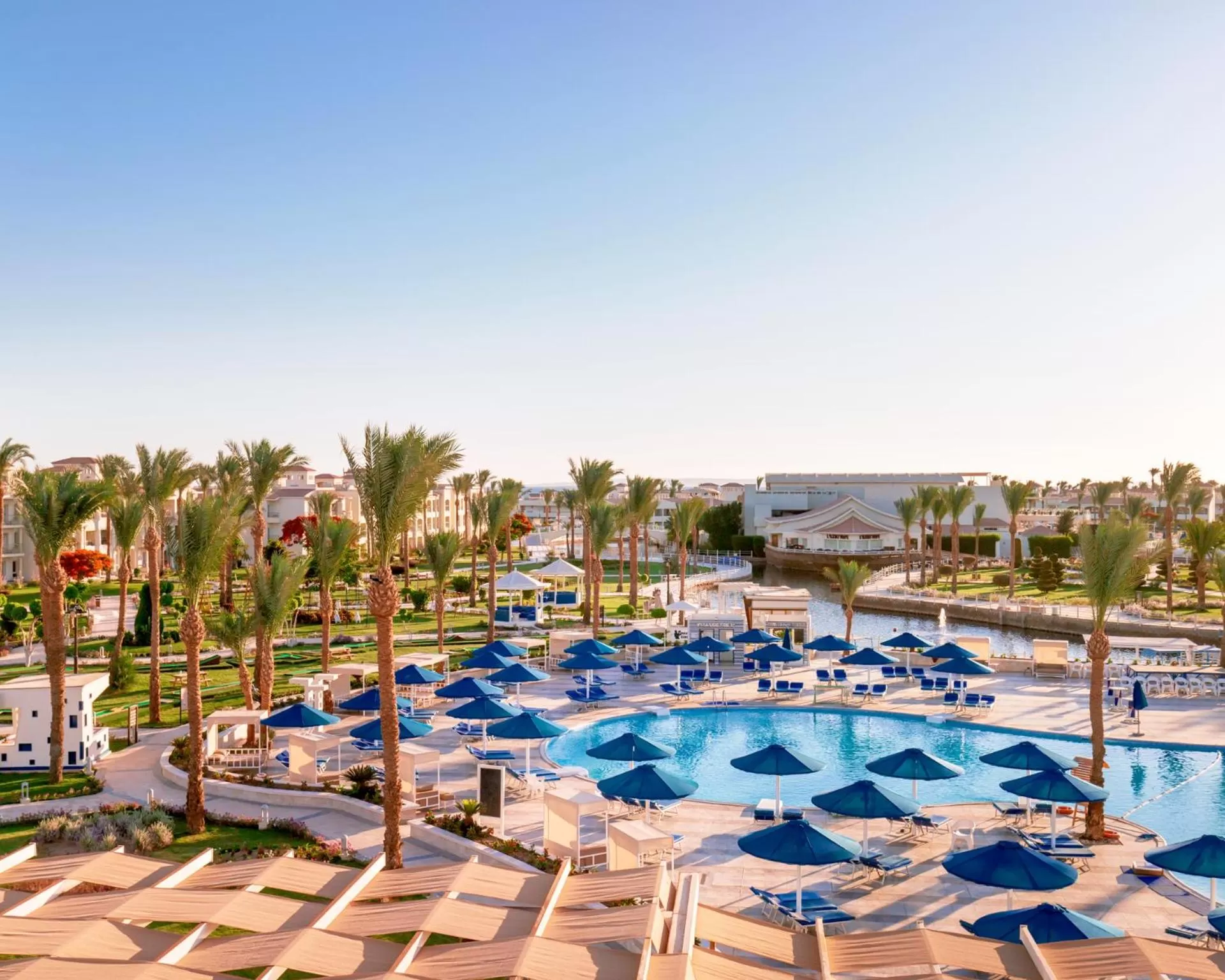 Day in Pickalbatros Dana Beach Resort - Aqua Park