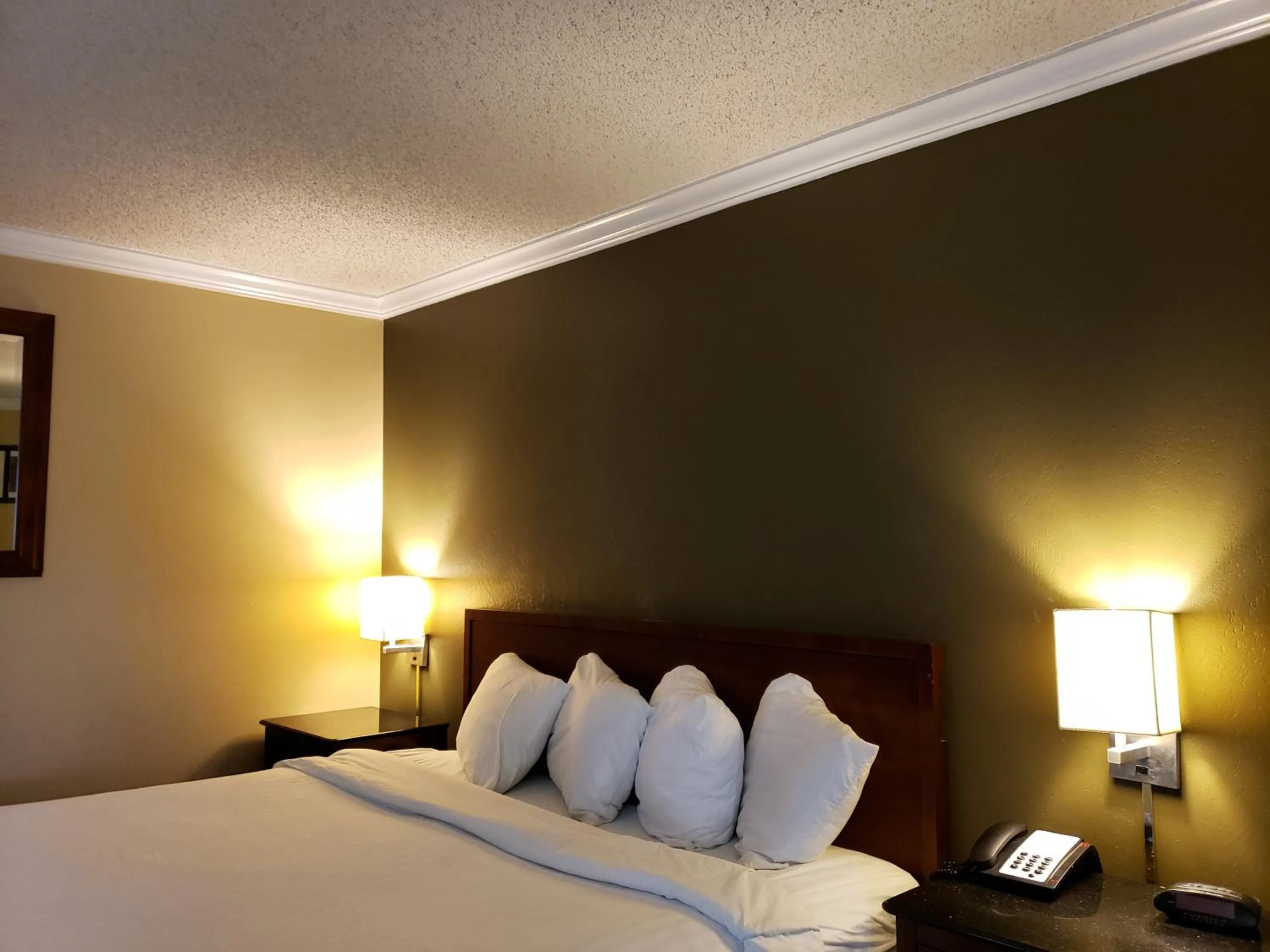 Bed in Extend-a-Suites - Extended Stay, I-40 Amarillo West