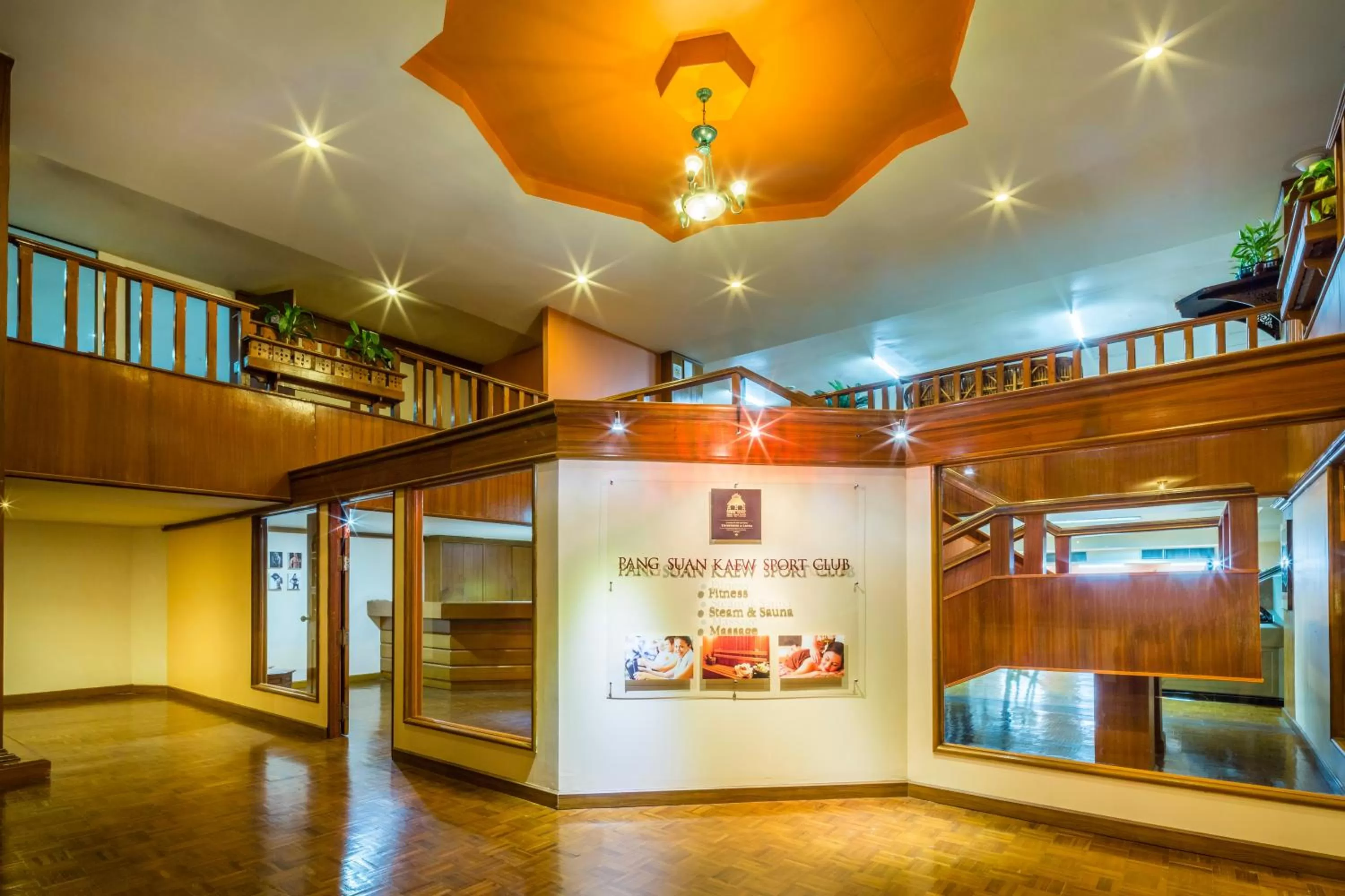 Massage in Lotus Pang Suan Kaew Hotel