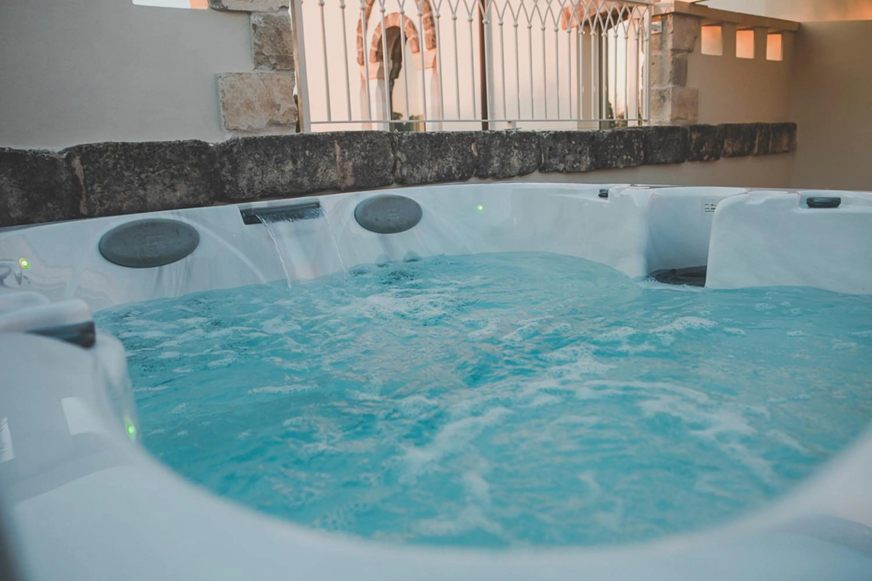Hot Tub in Sangiorgio Resort & Spa