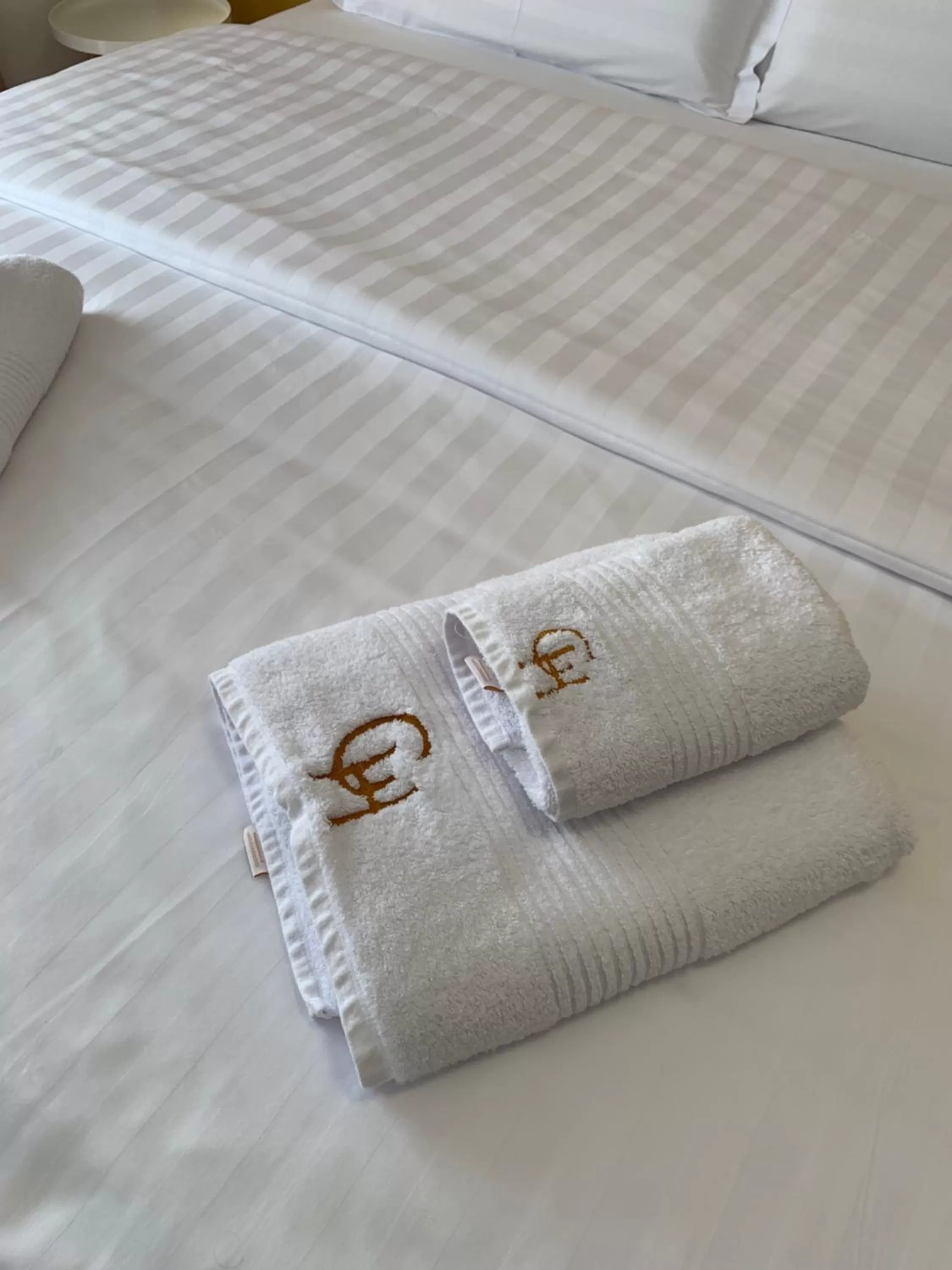Bed in Grand Hotel Pogradec