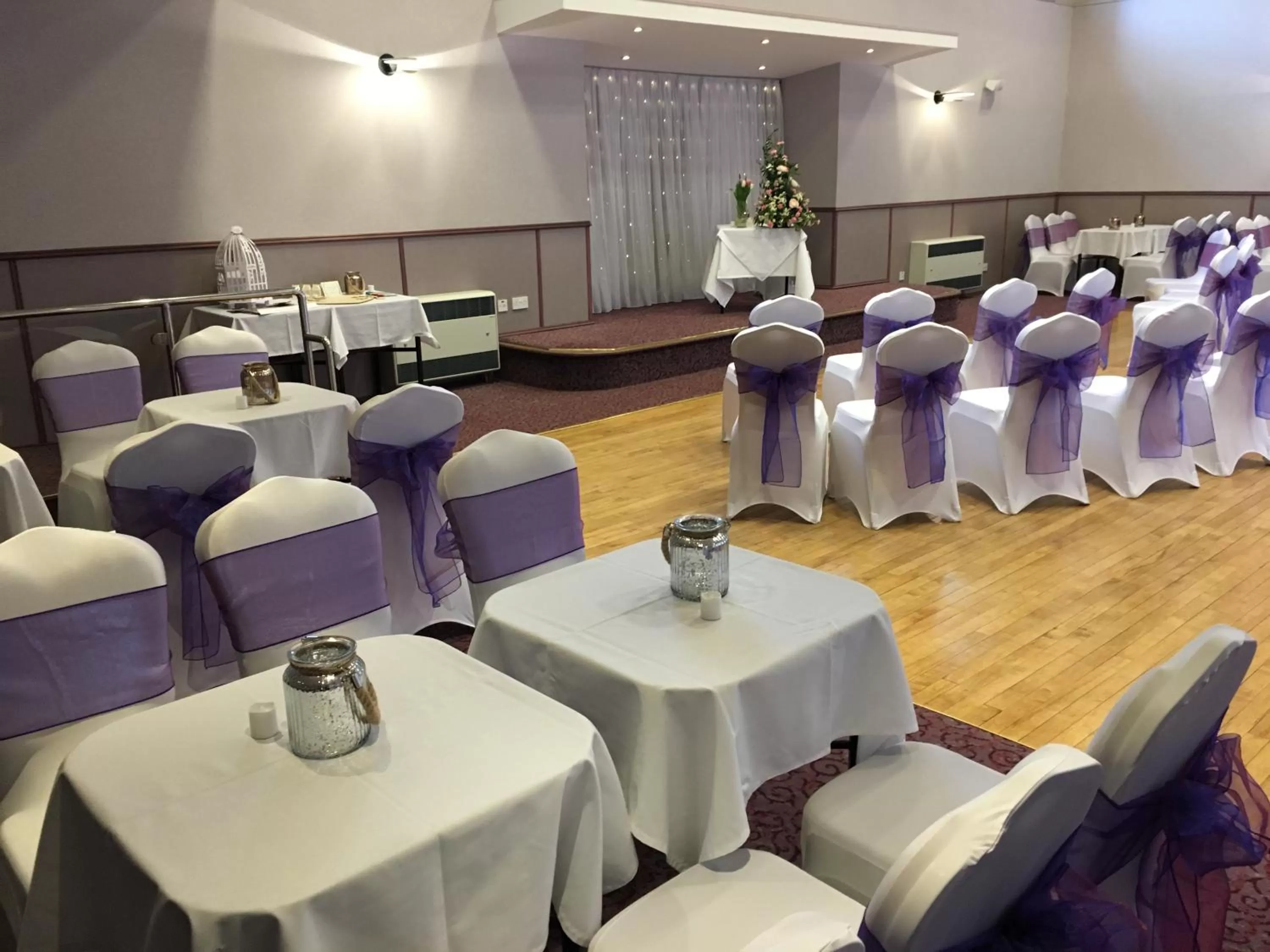 Banquet/Function facilities in Laichmoray Hotel