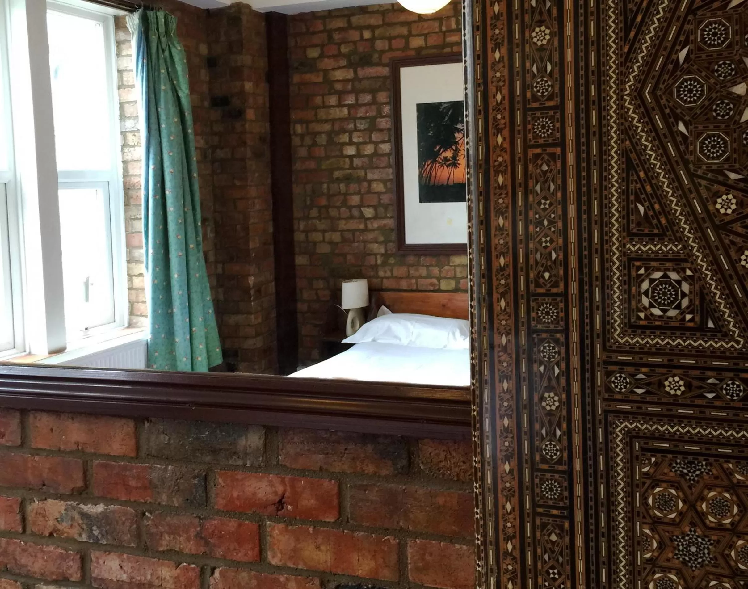 Decorative detail, Bed in The Jericho Hotel