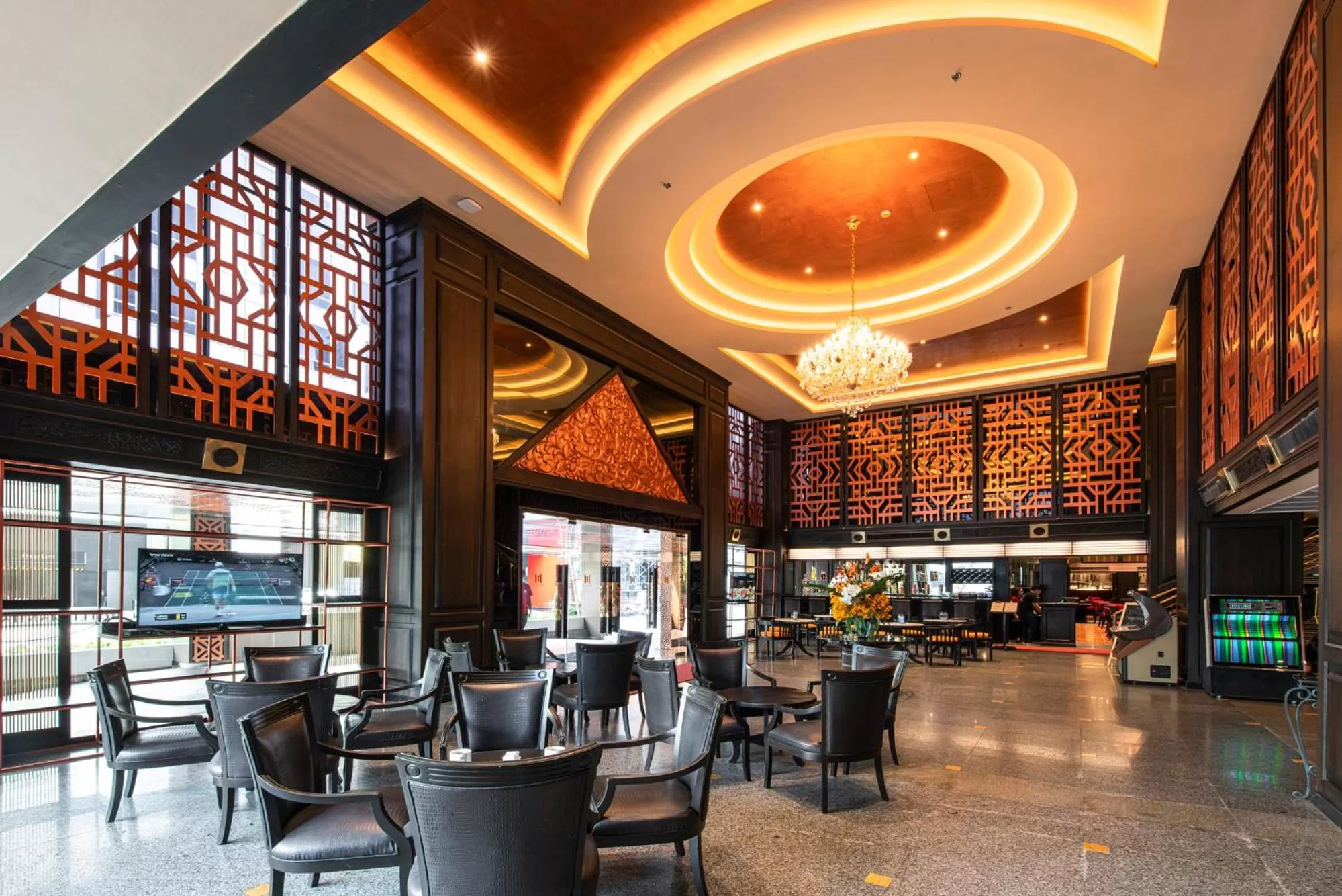 Lobby or reception in Manhattan Hotel Bangkok