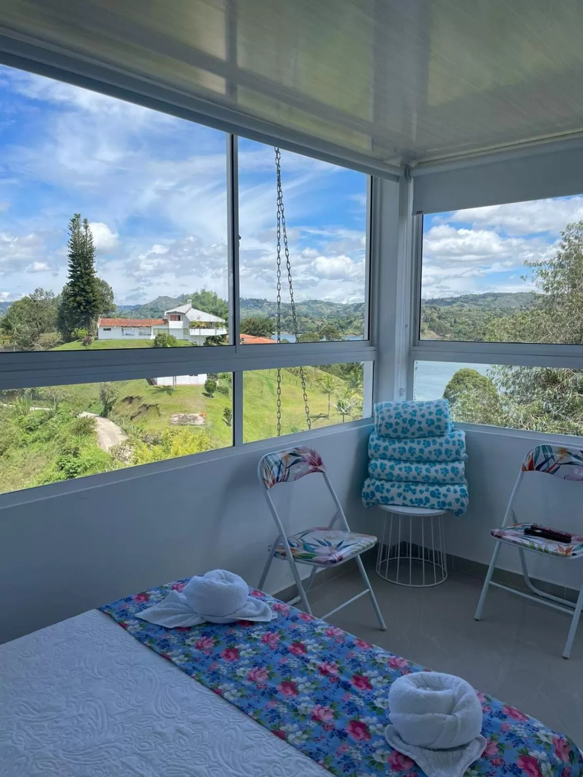 Paradise Lake Finca Hotel