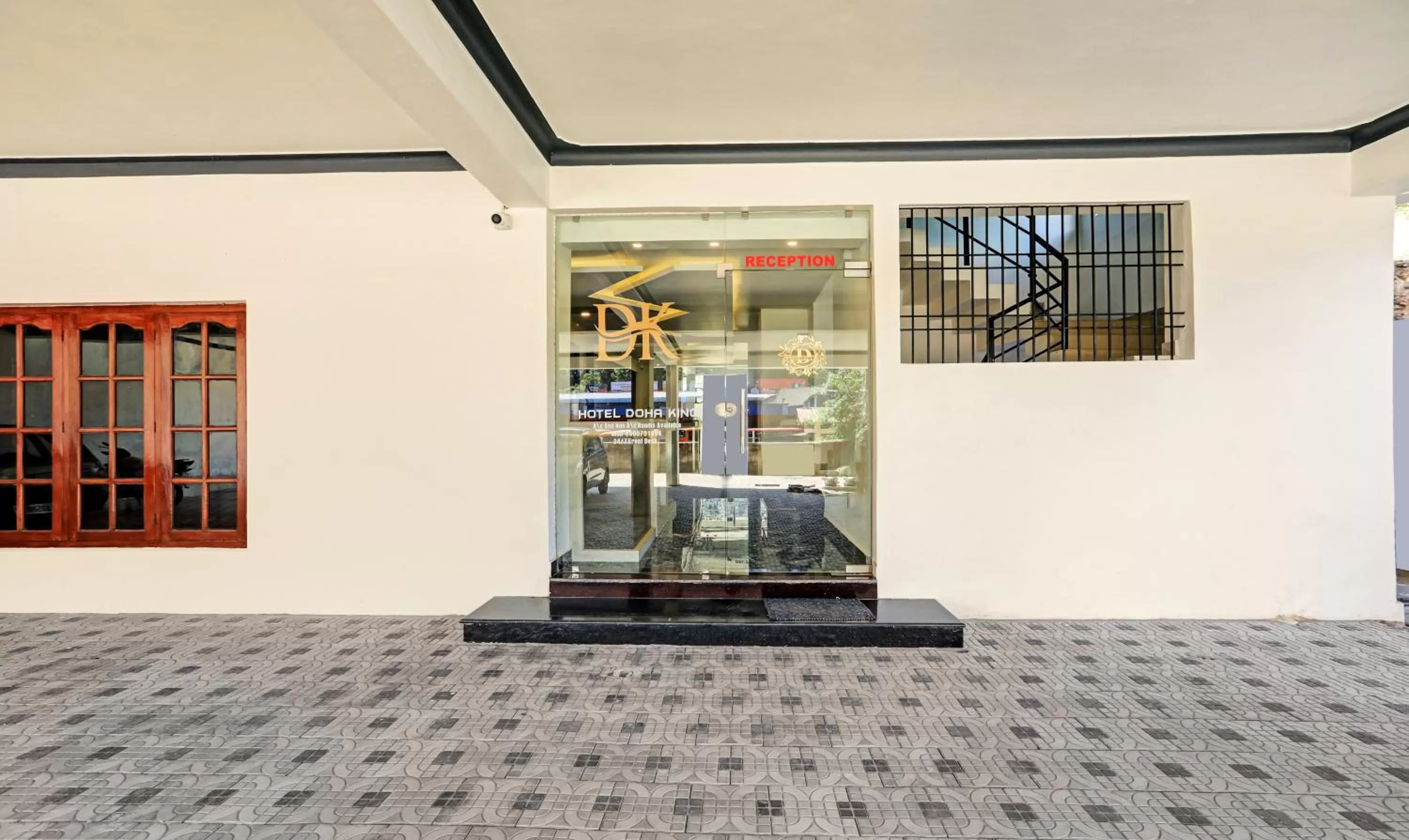 Facade/entrance in Treebo Doha King