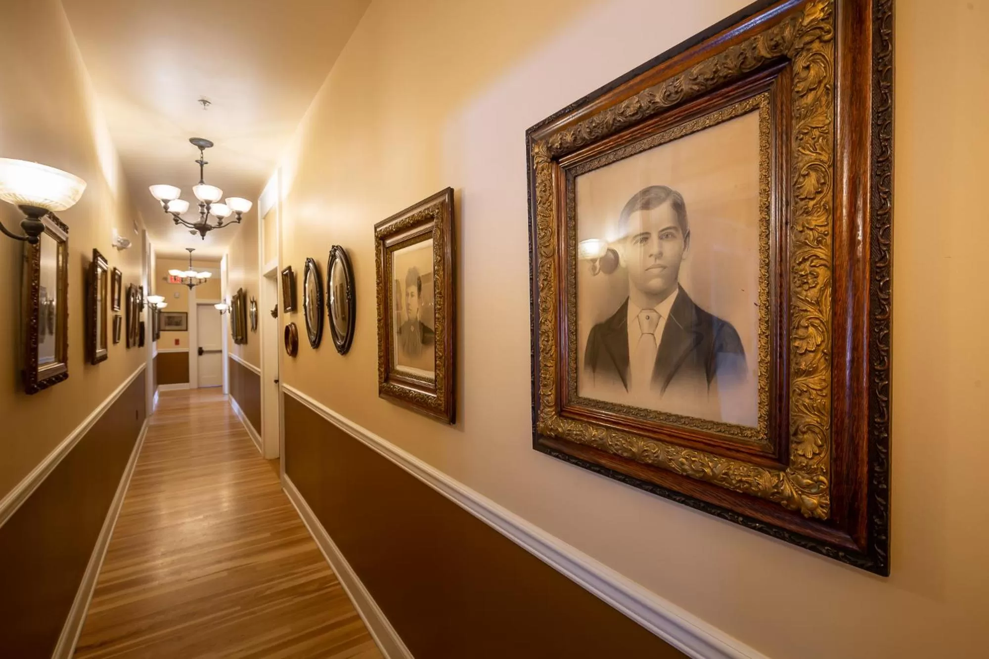 Property building in Steele Mansion Inn & Gathering Hub