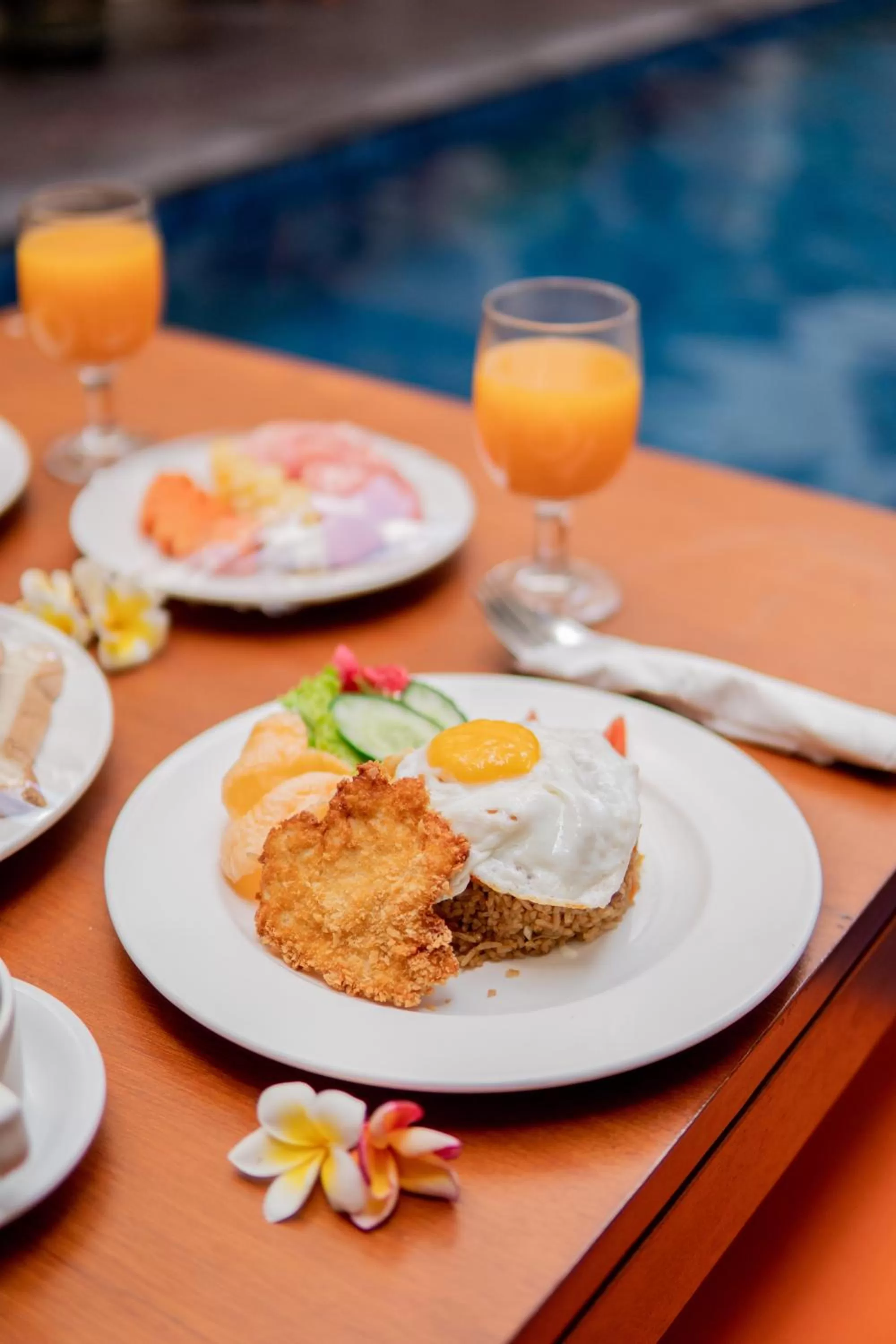 Breakfast in The Sun Hotel & Spa Legian