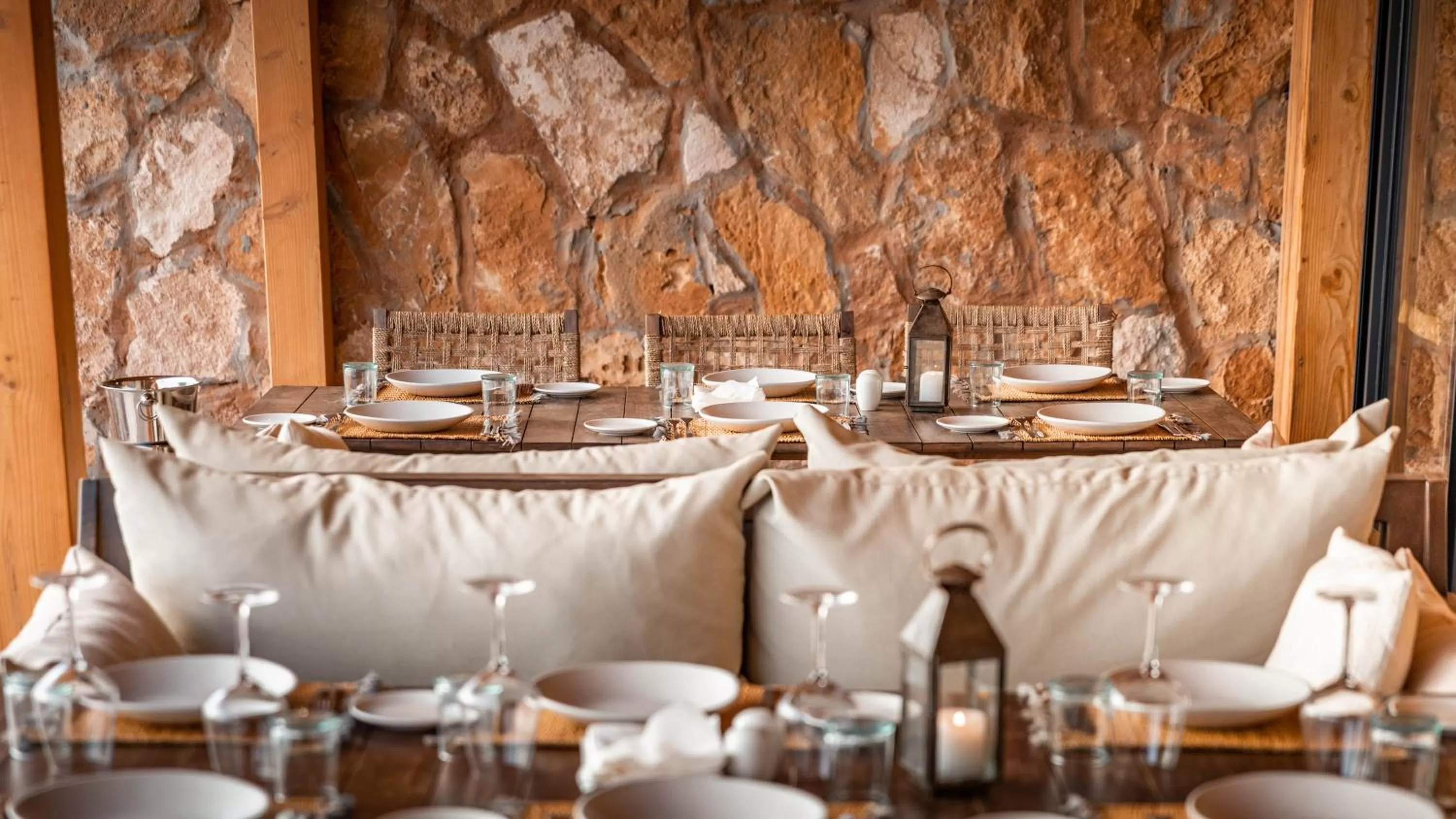 Restaurant/Places to Eat in La Tour d'Eole