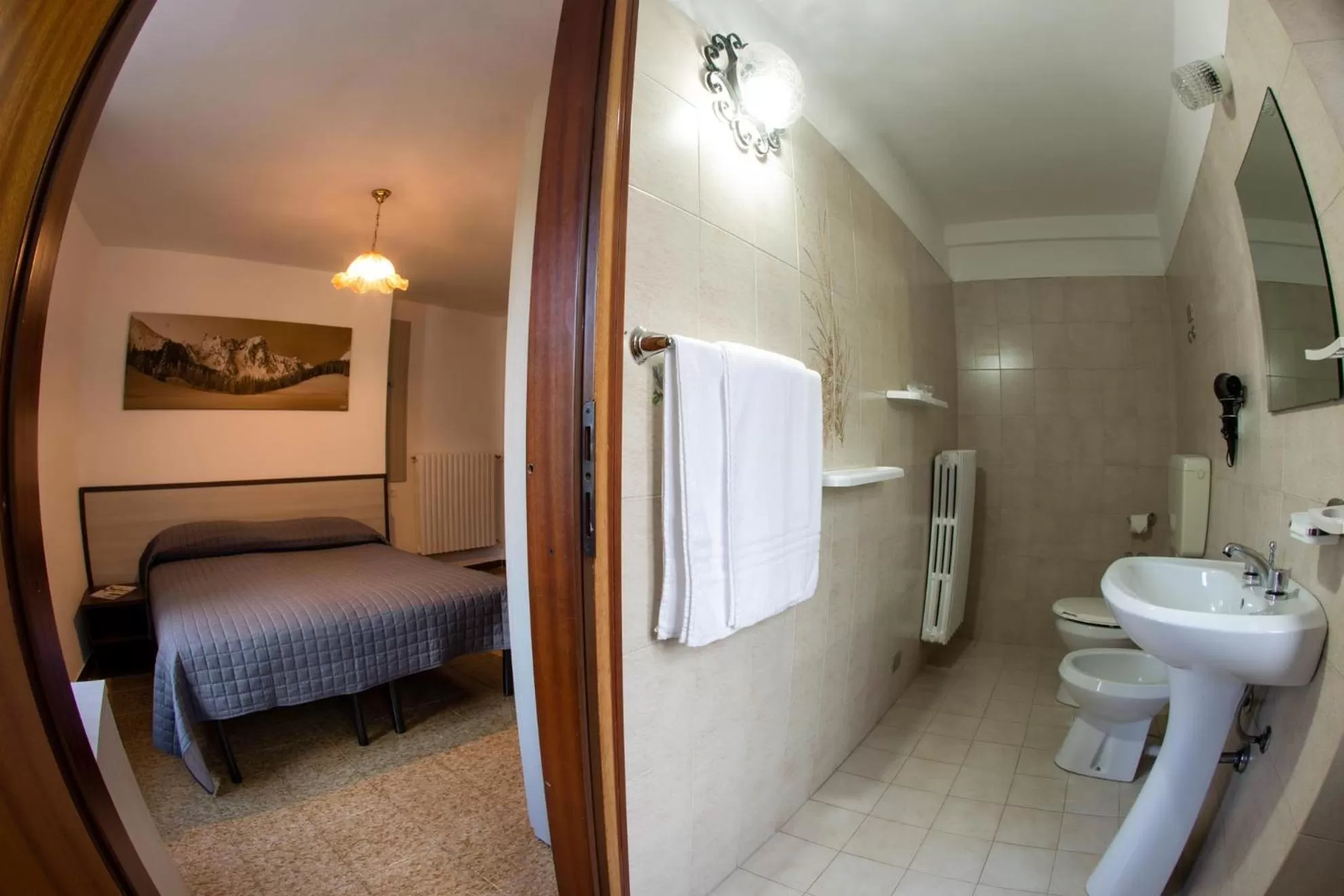 Bed in La Belle Epoque