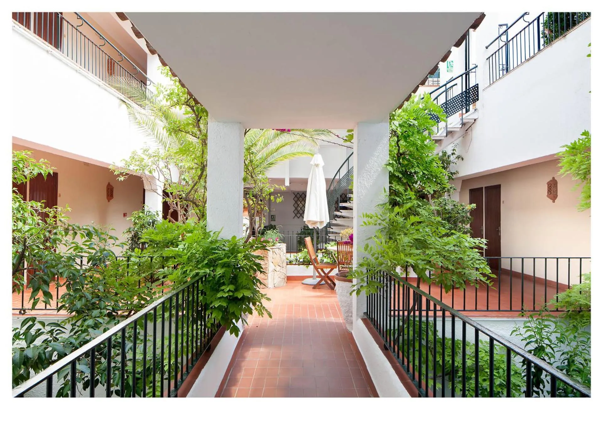 Garden view in Hotel Ninays