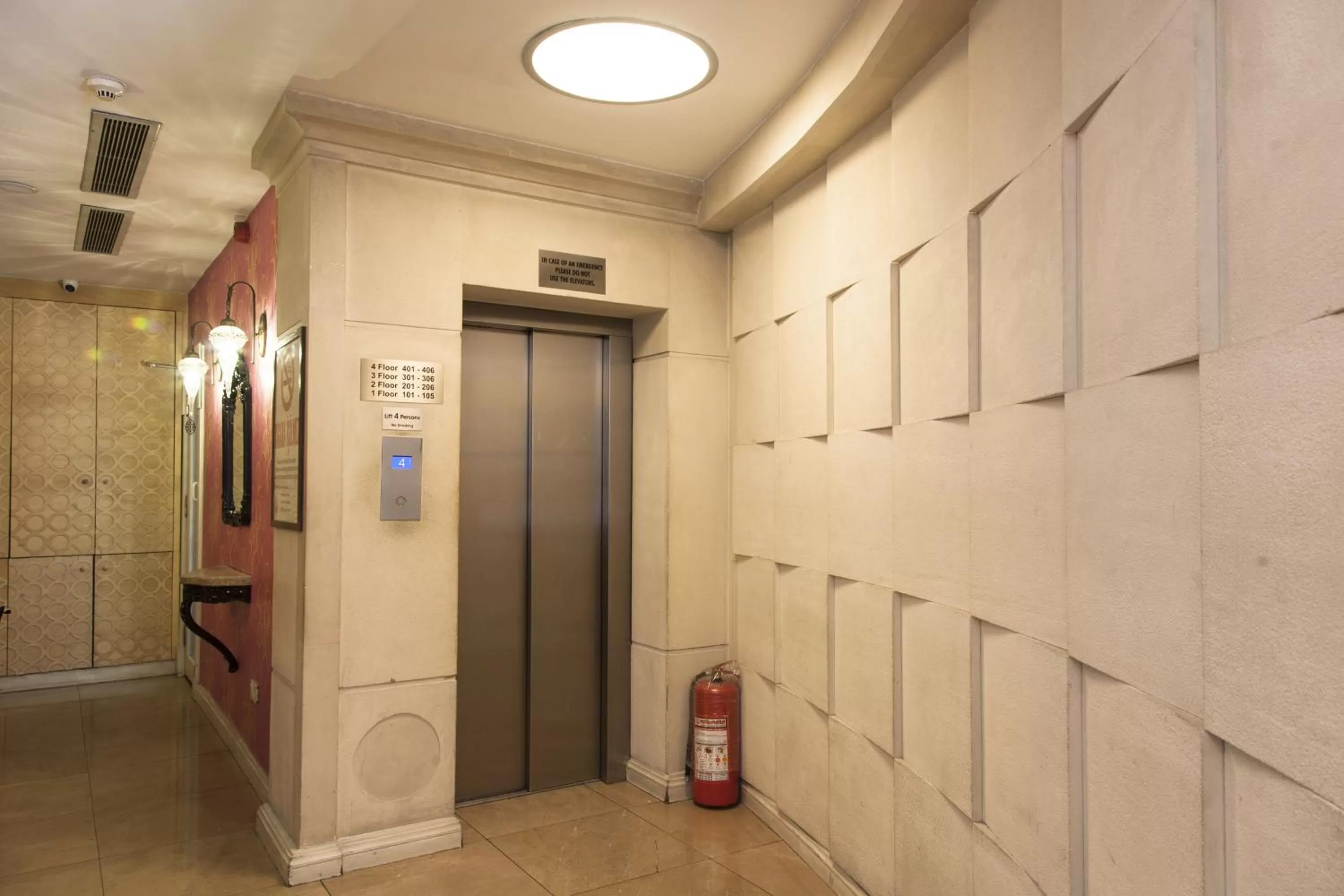 Lobby or reception in Faros Hotel Old City - Special Category