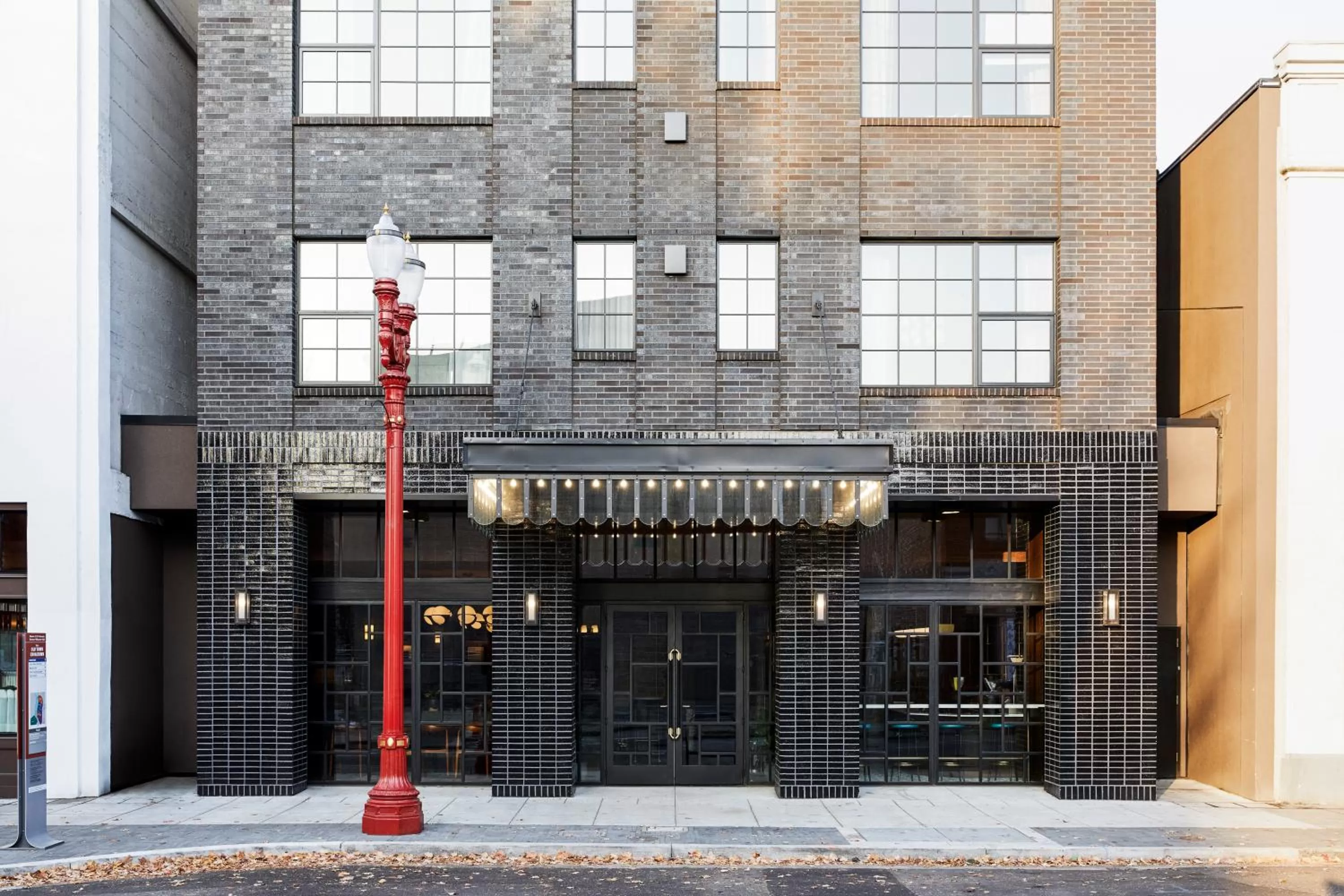 Facade/entrance in The Hoxton, Portland