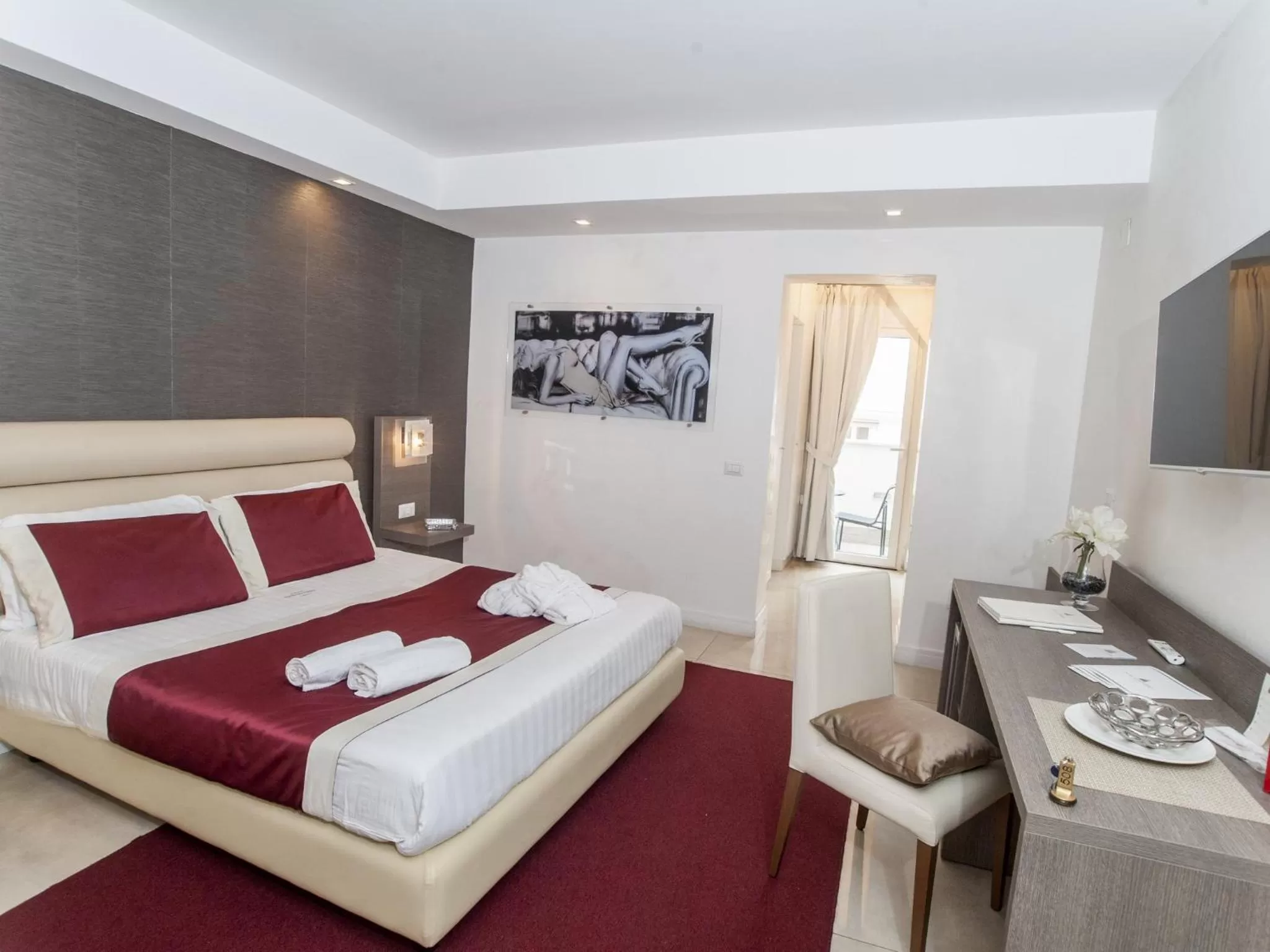 Photo of the whole room, Bed in Hotel San Pietro