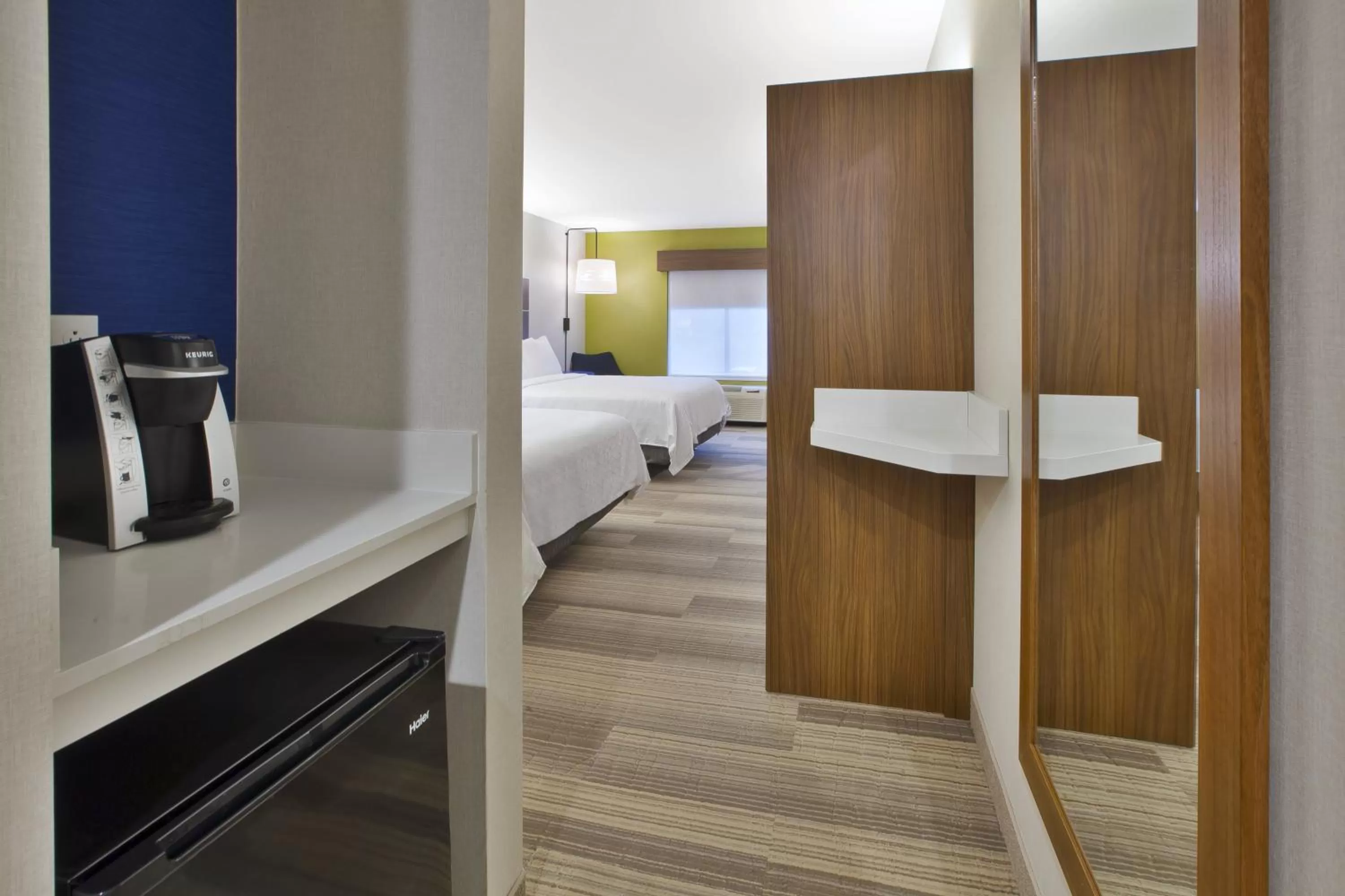 Bedroom, Bed in Holiday Inn Express Rochester-Victor by IHG