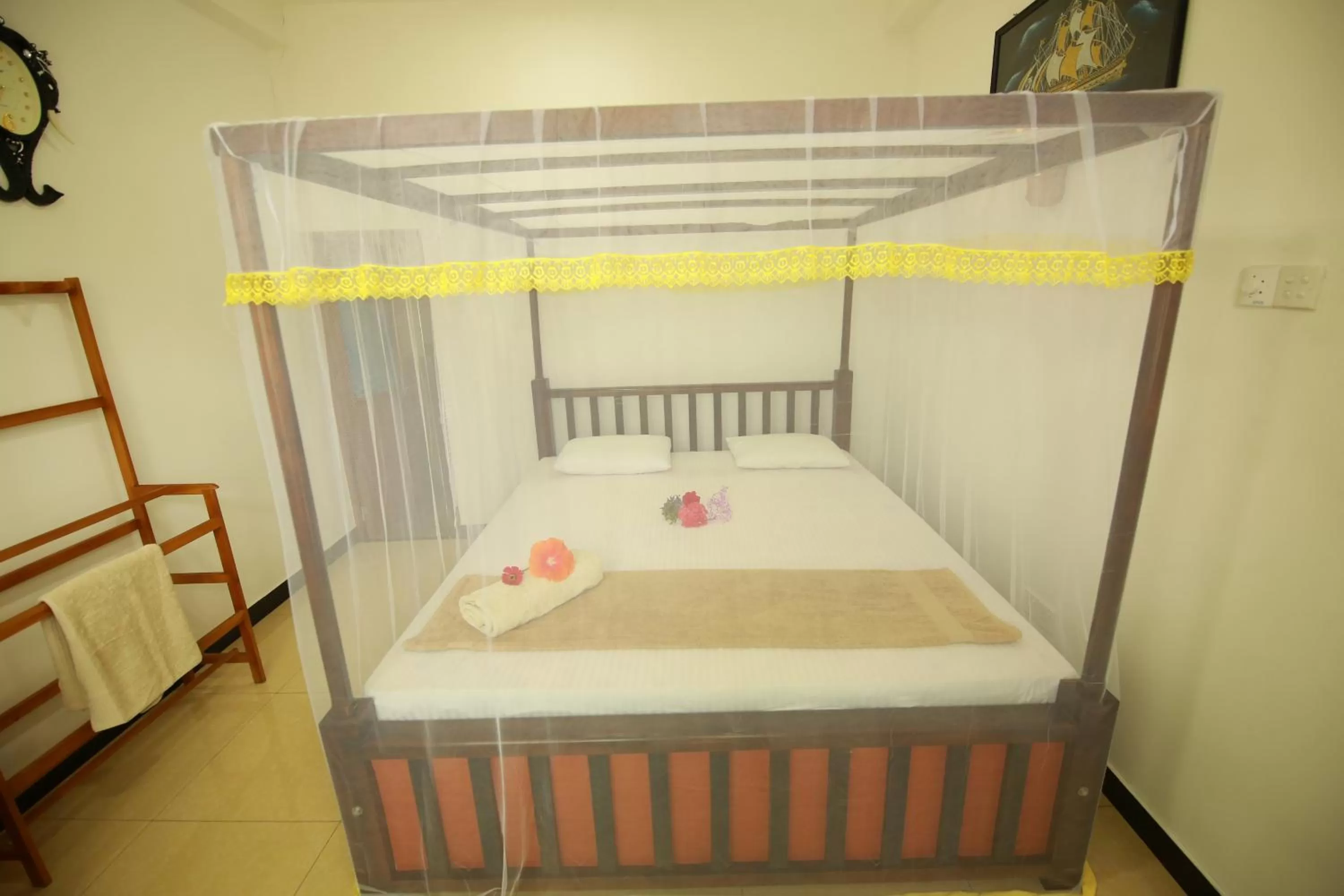 Bed in New Ocean Vibes Ahangama