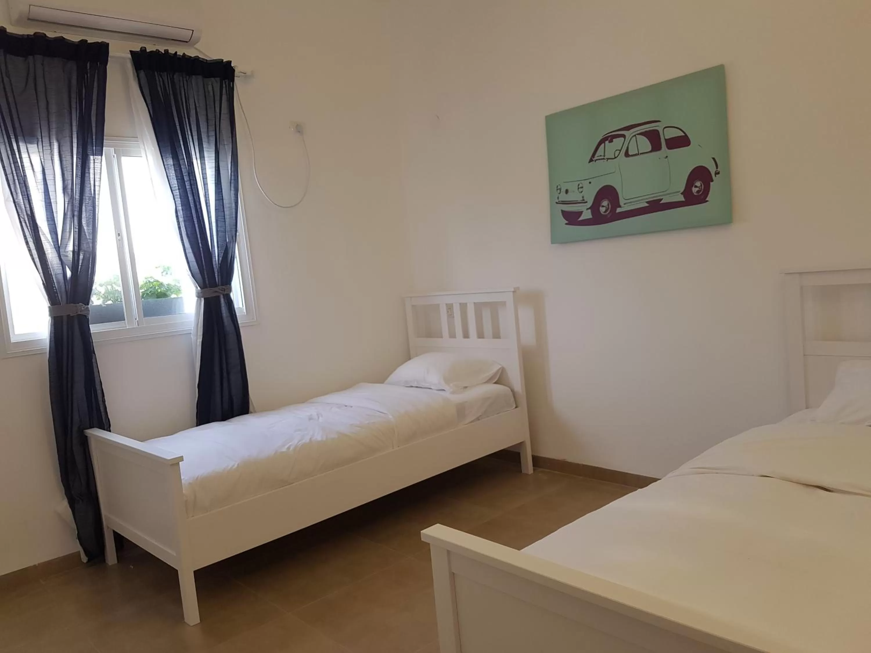 Bedroom, Bed in אבני החושן- Avnei Hoshen