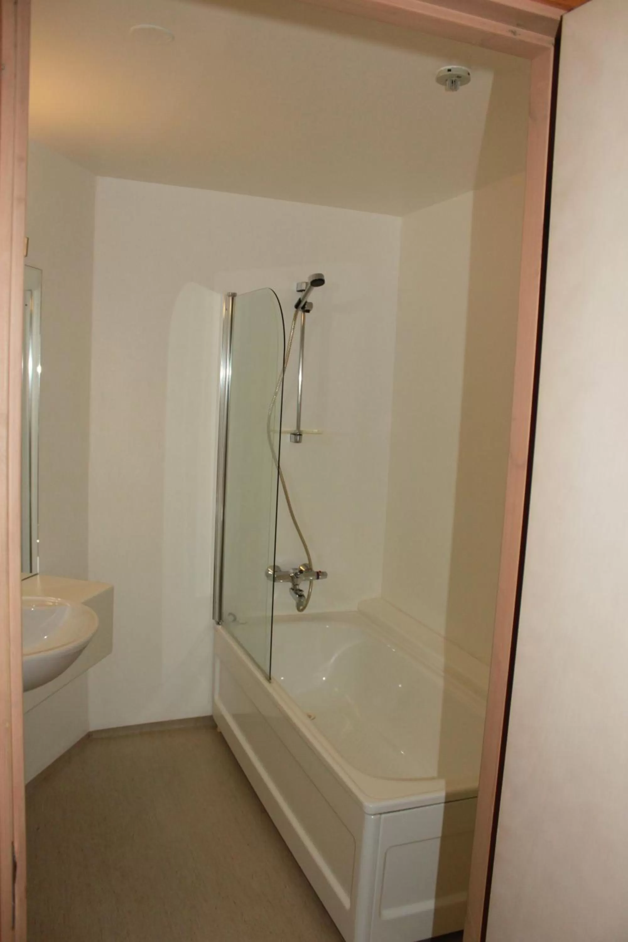 Shower in Mitt hotell & apartments